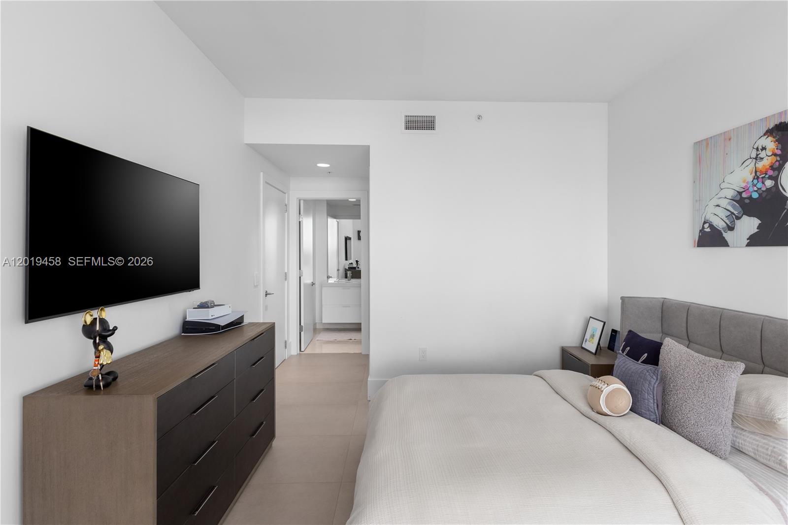 MARINA PALMS RESIDENCES S - Residential