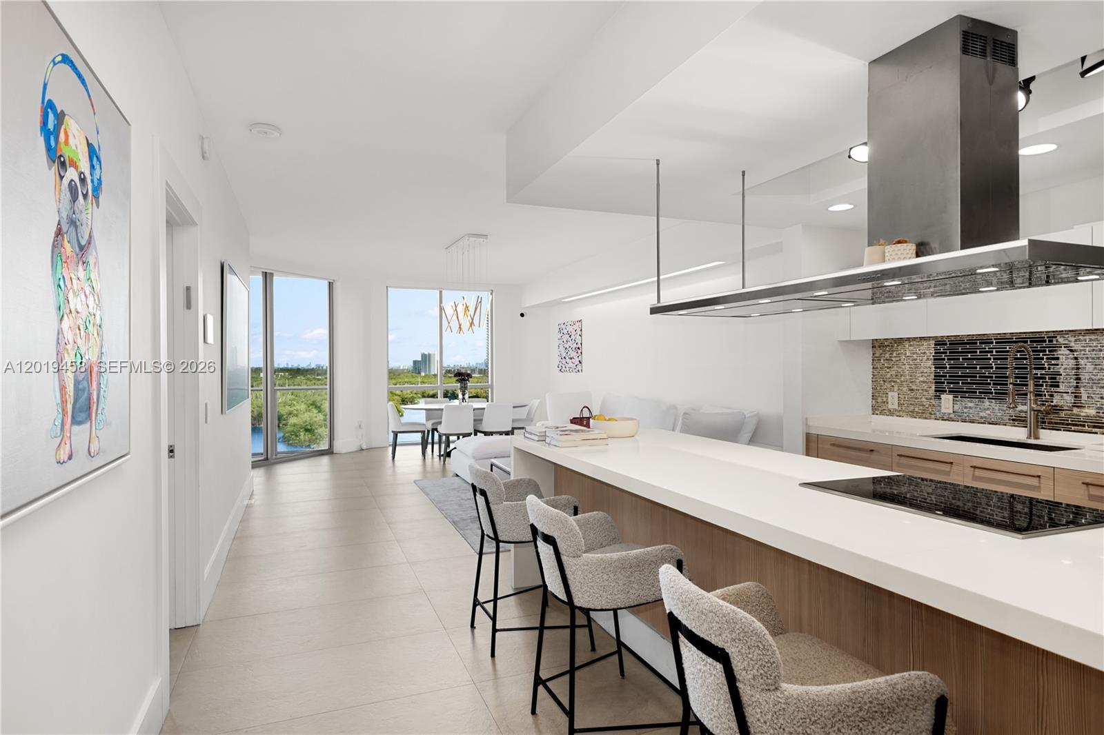 MARINA PALMS RESIDENCES S - Residential