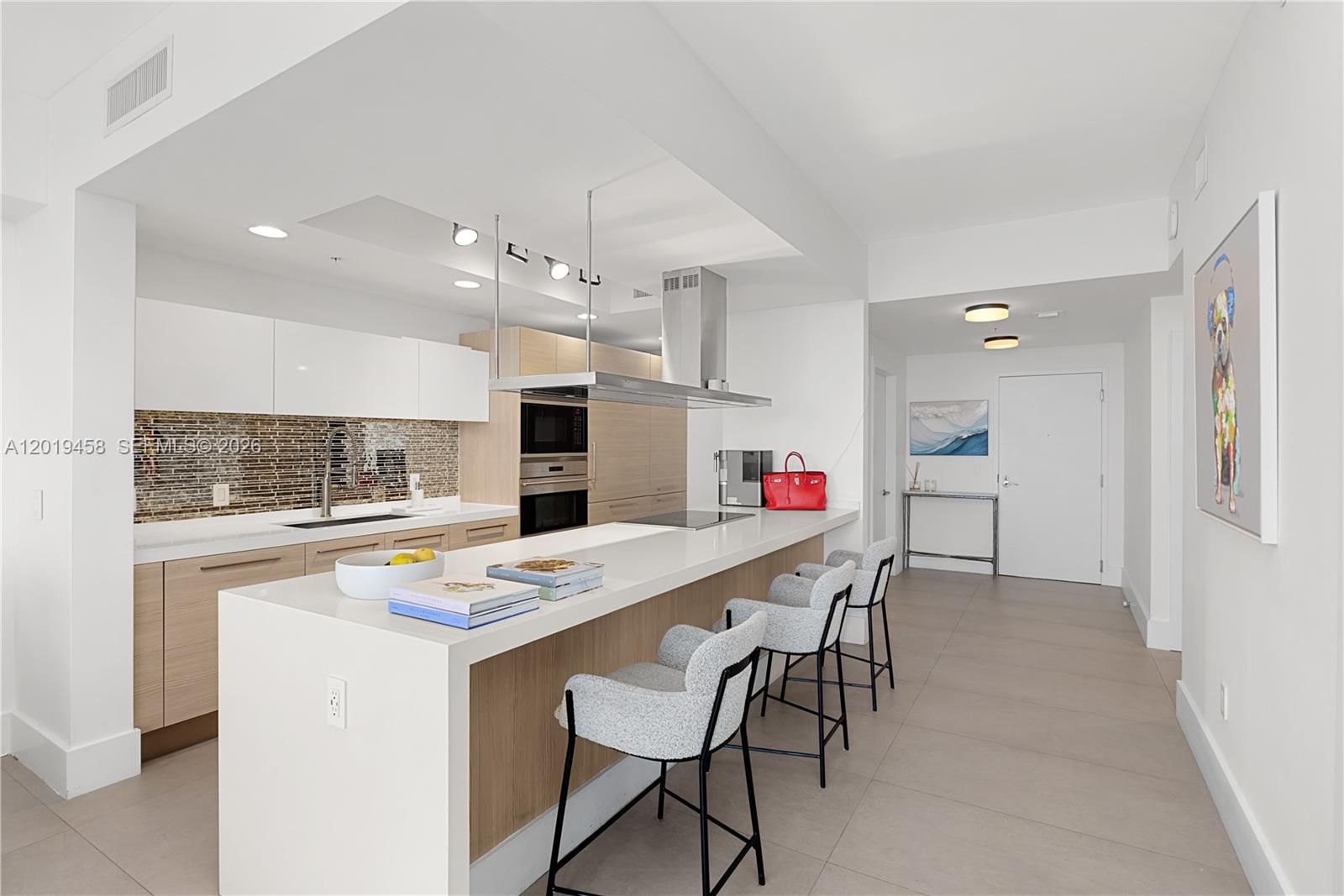 MARINA PALMS RESIDENCES S - Residential