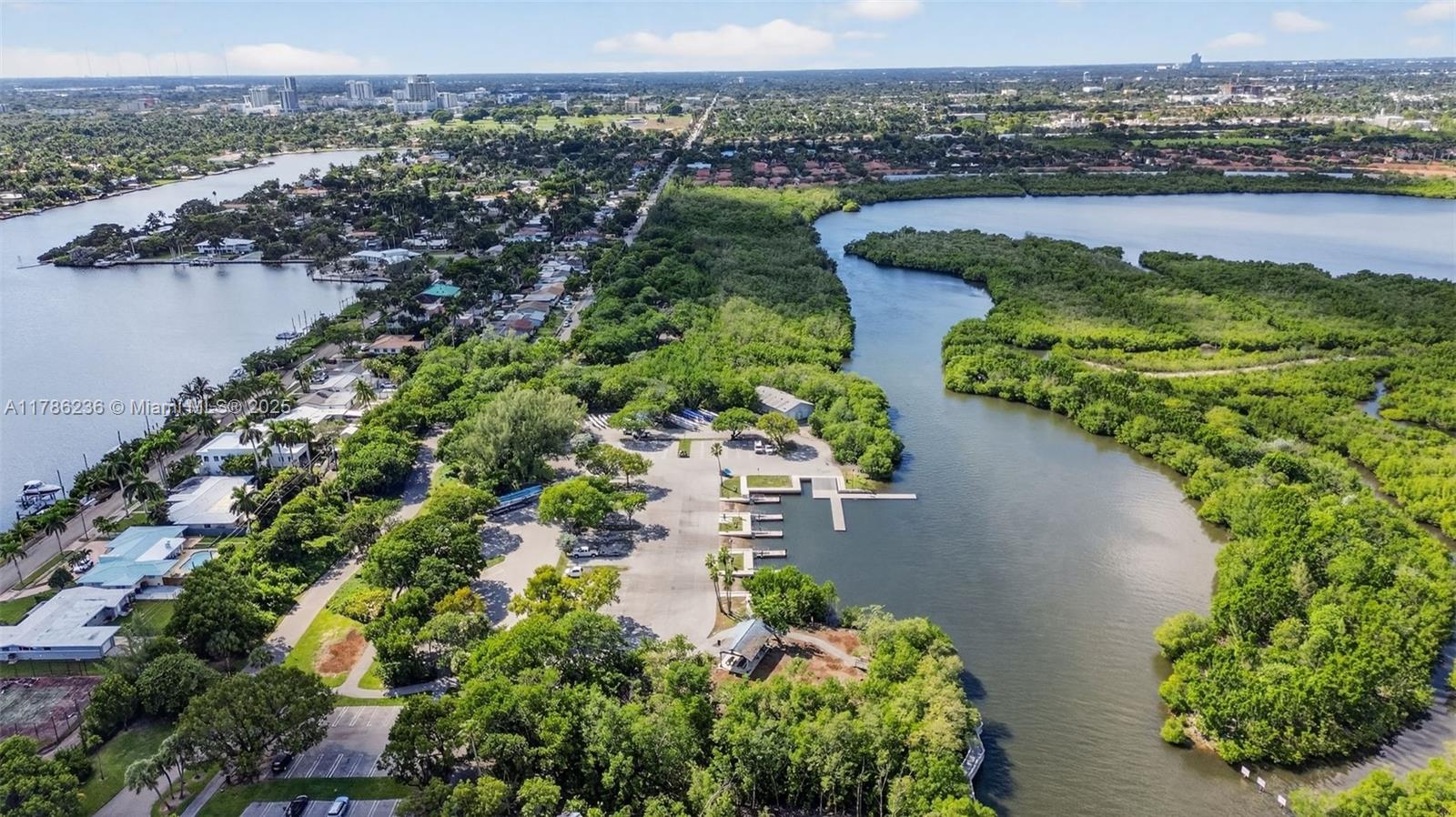 LOOK HOMESITES NO 4 - Residential