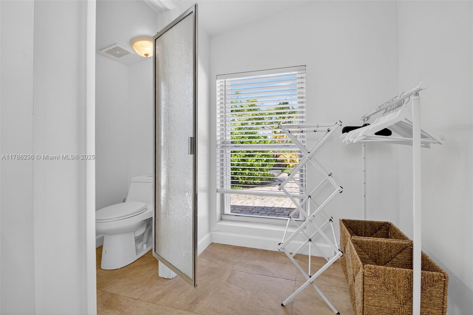 LOOK HOMESITES NO 4 - Residential