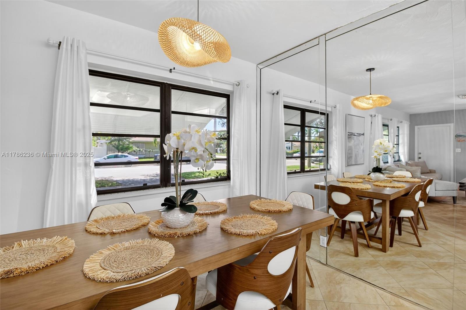 LOOK HOMESITES NO 4 - Residential