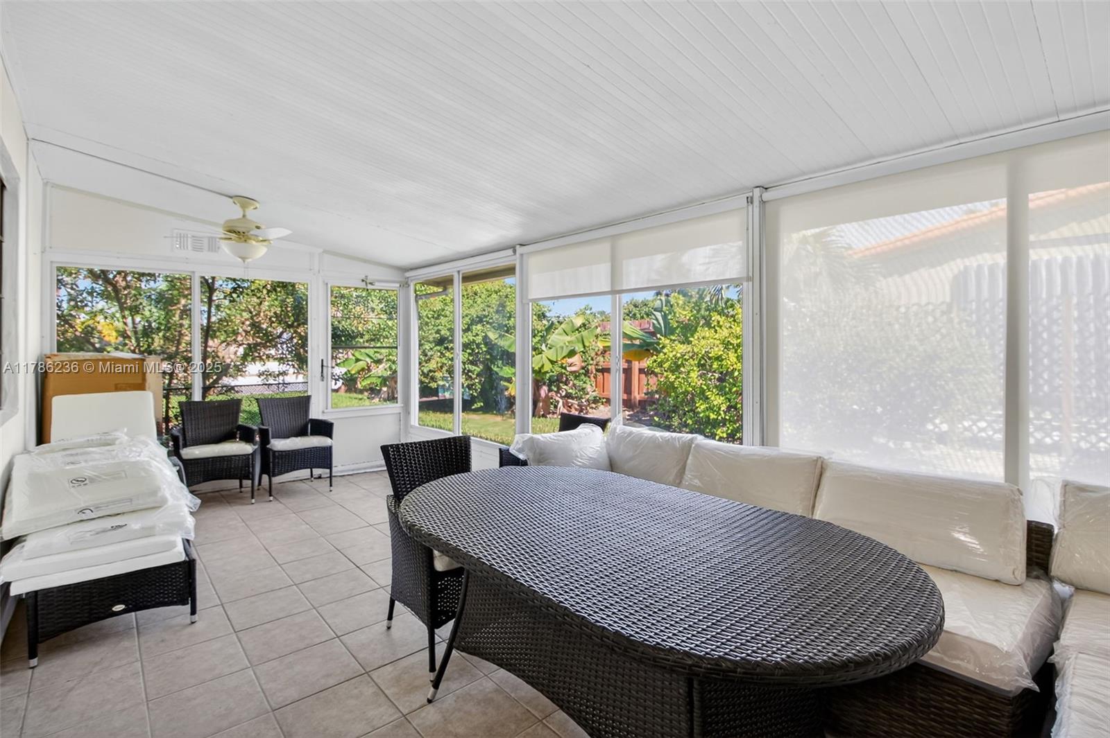 LOOK HOMESITES NO 4 - Residential