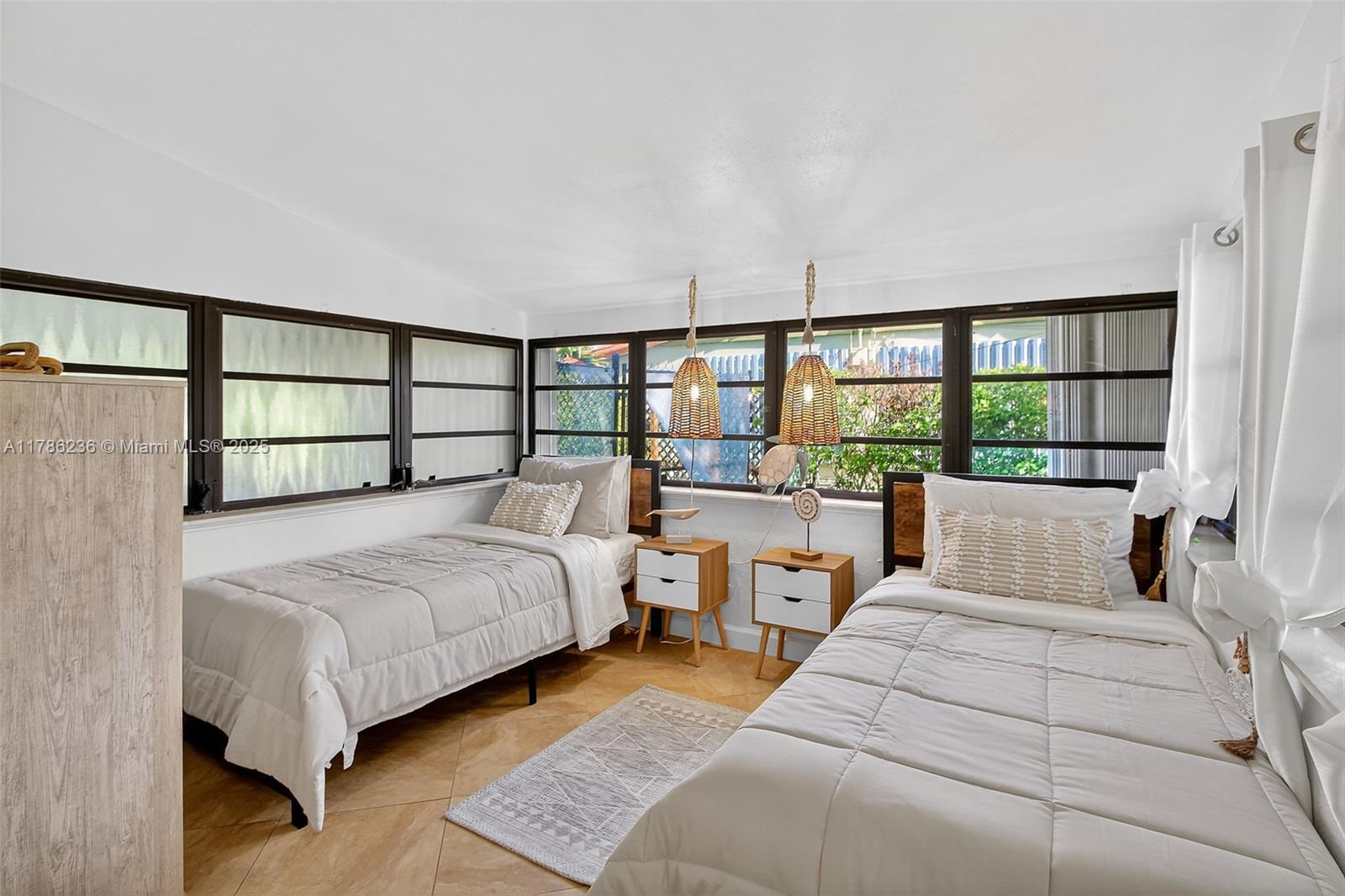 LOOK HOMESITES NO 4 - Residential