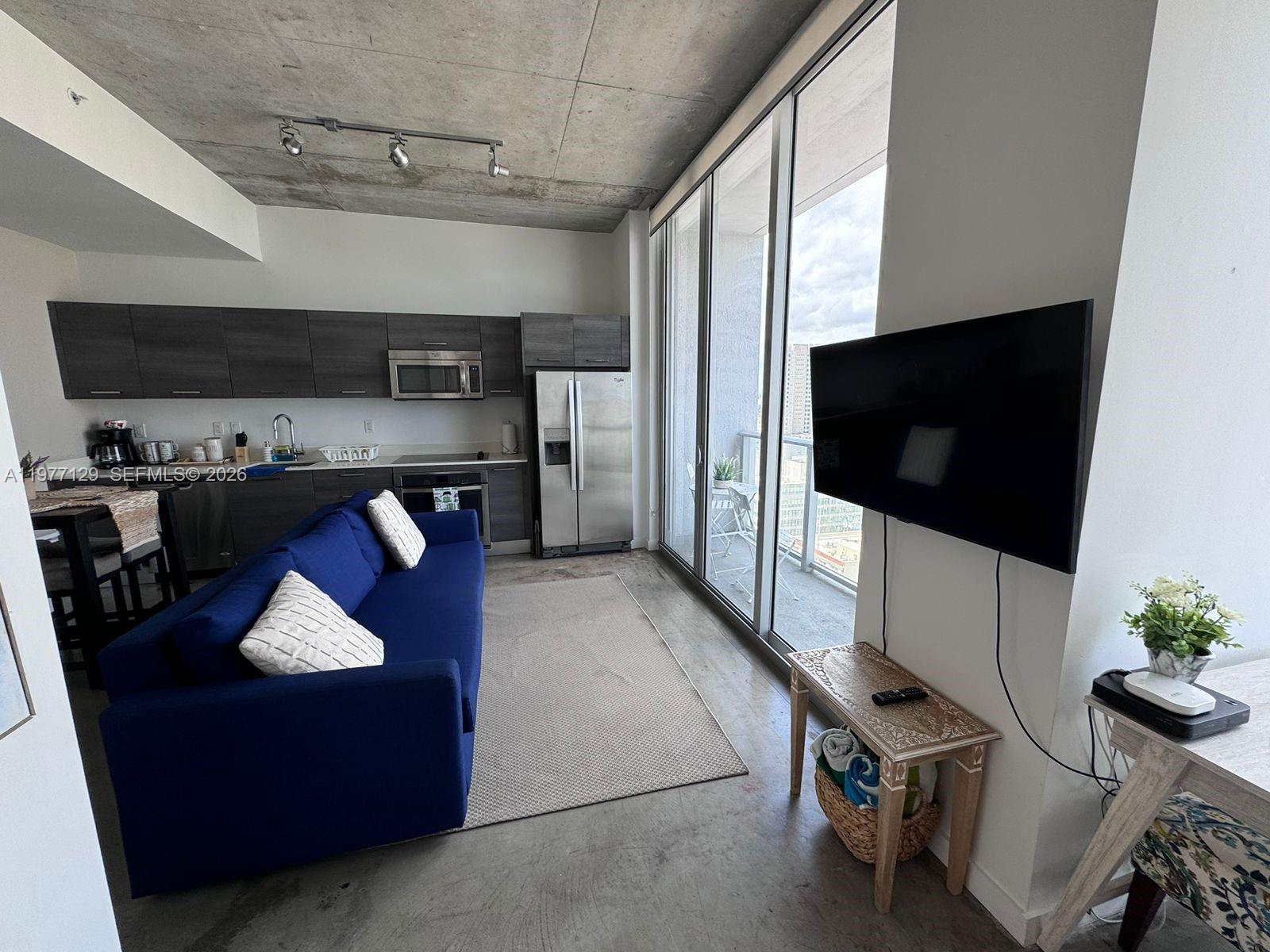 CENTRO CONDO - Residential