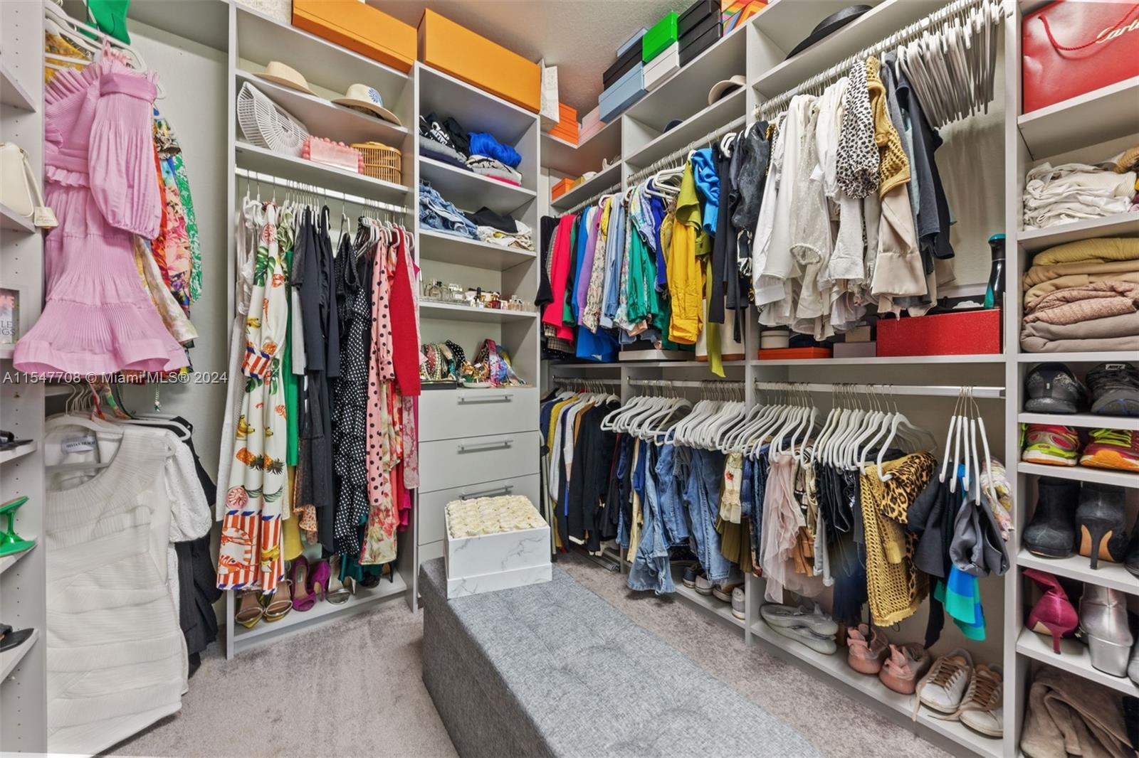 GRAND BAY NORTH - Residential