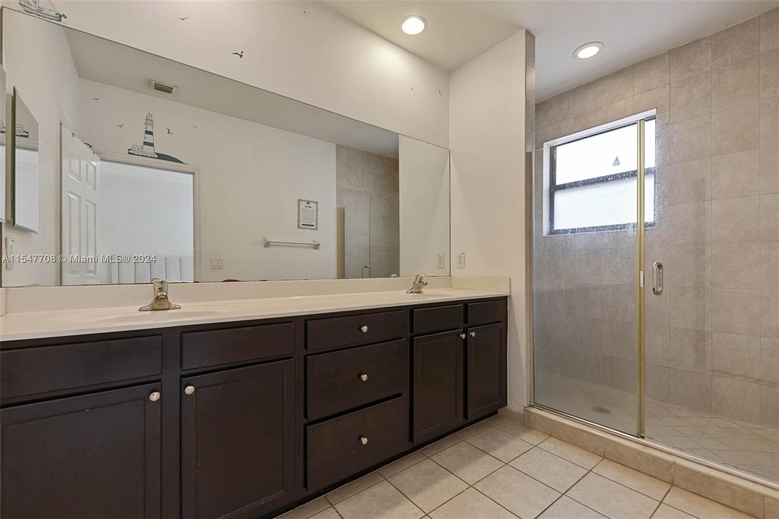 GRAND BAY NORTH - Residential