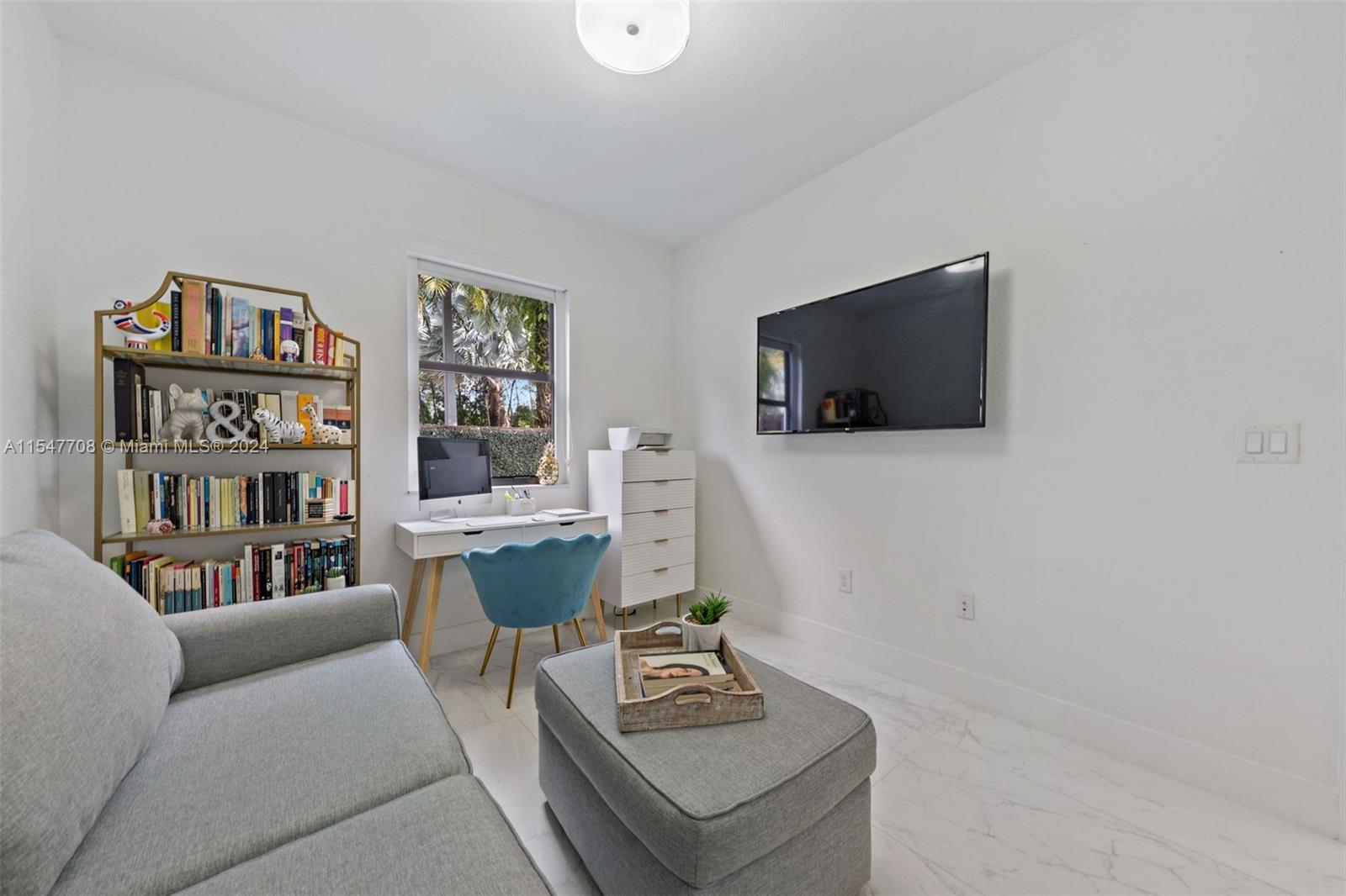 GRAND BAY NORTH - Residential