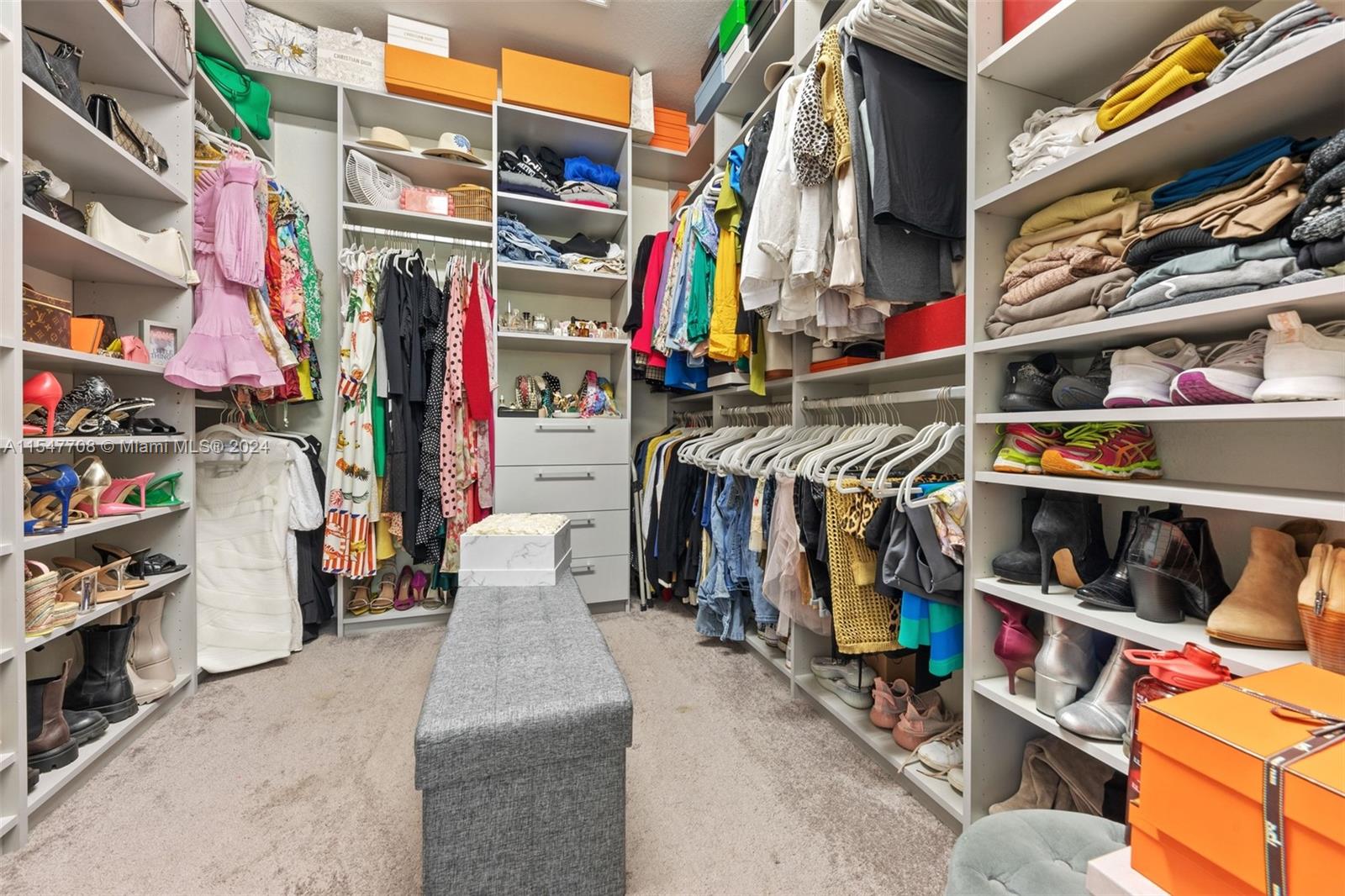 GRAND BAY NORTH - Residential