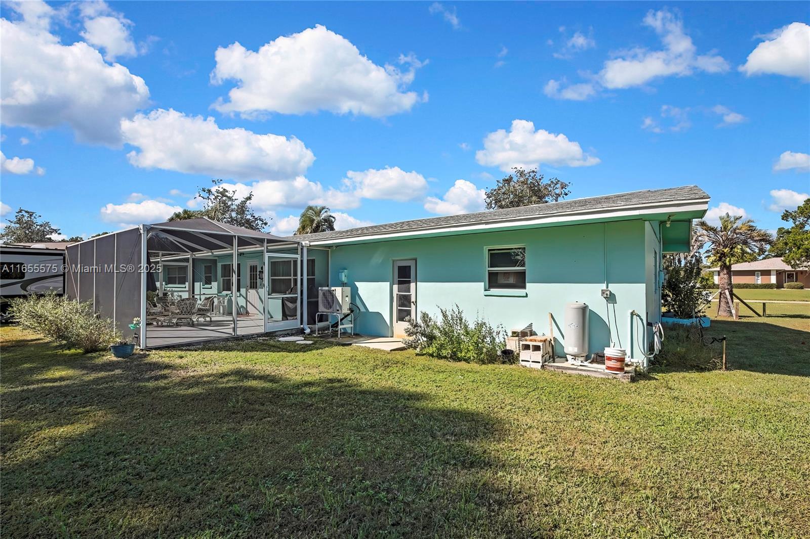 Paradise Country Club - Residential