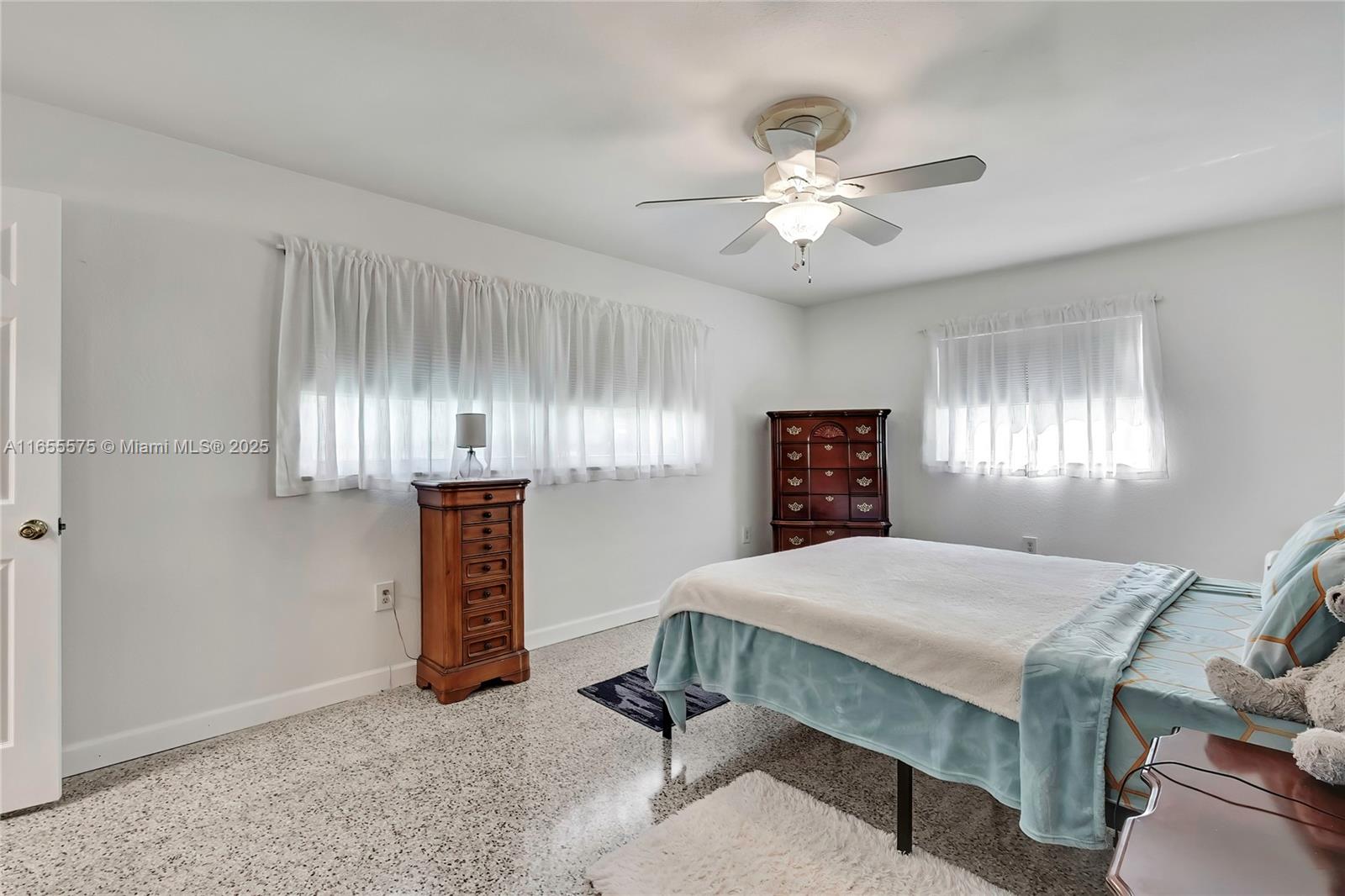 Paradise Country Club - Residential