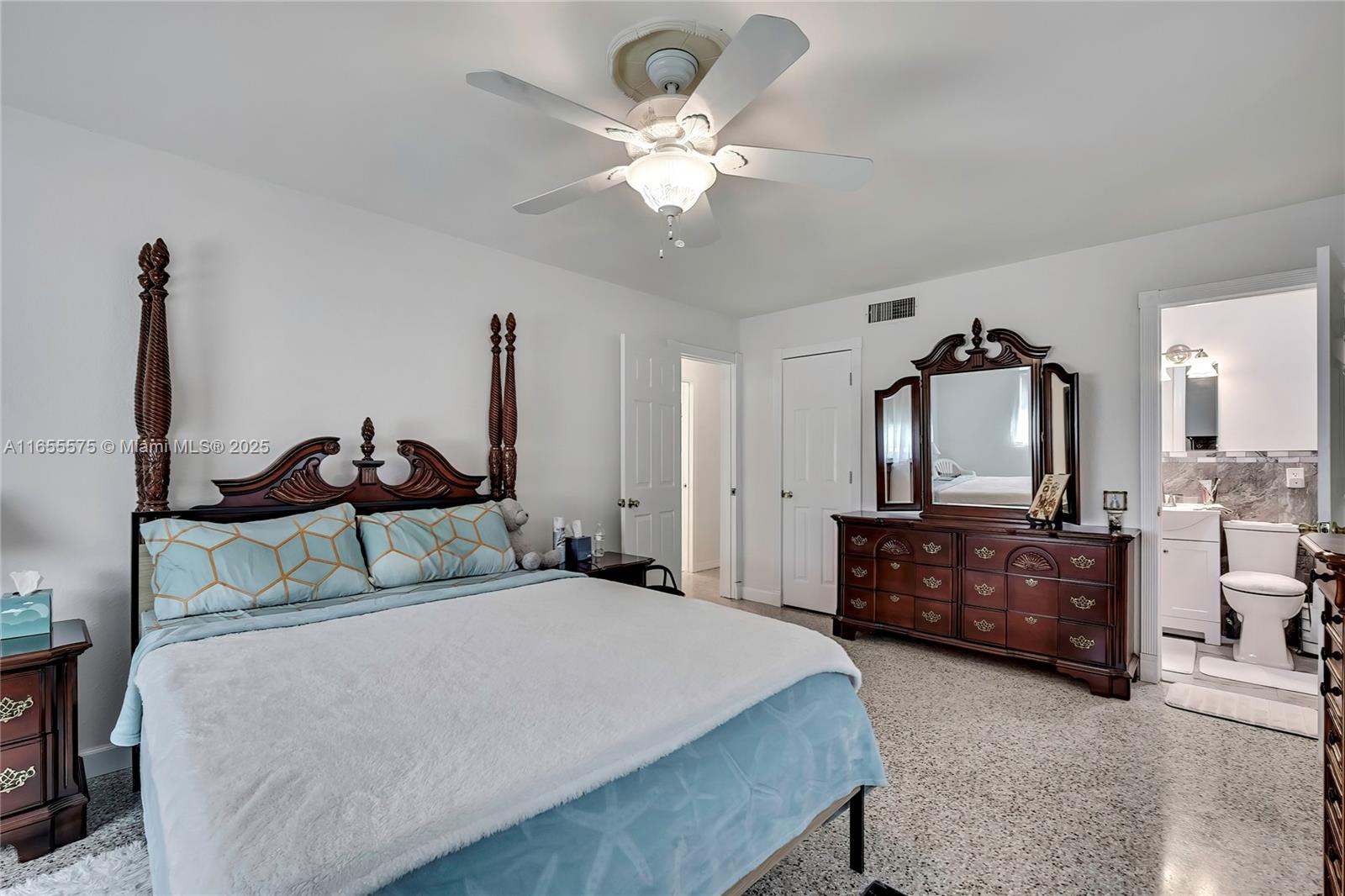 Paradise Country Club - Residential