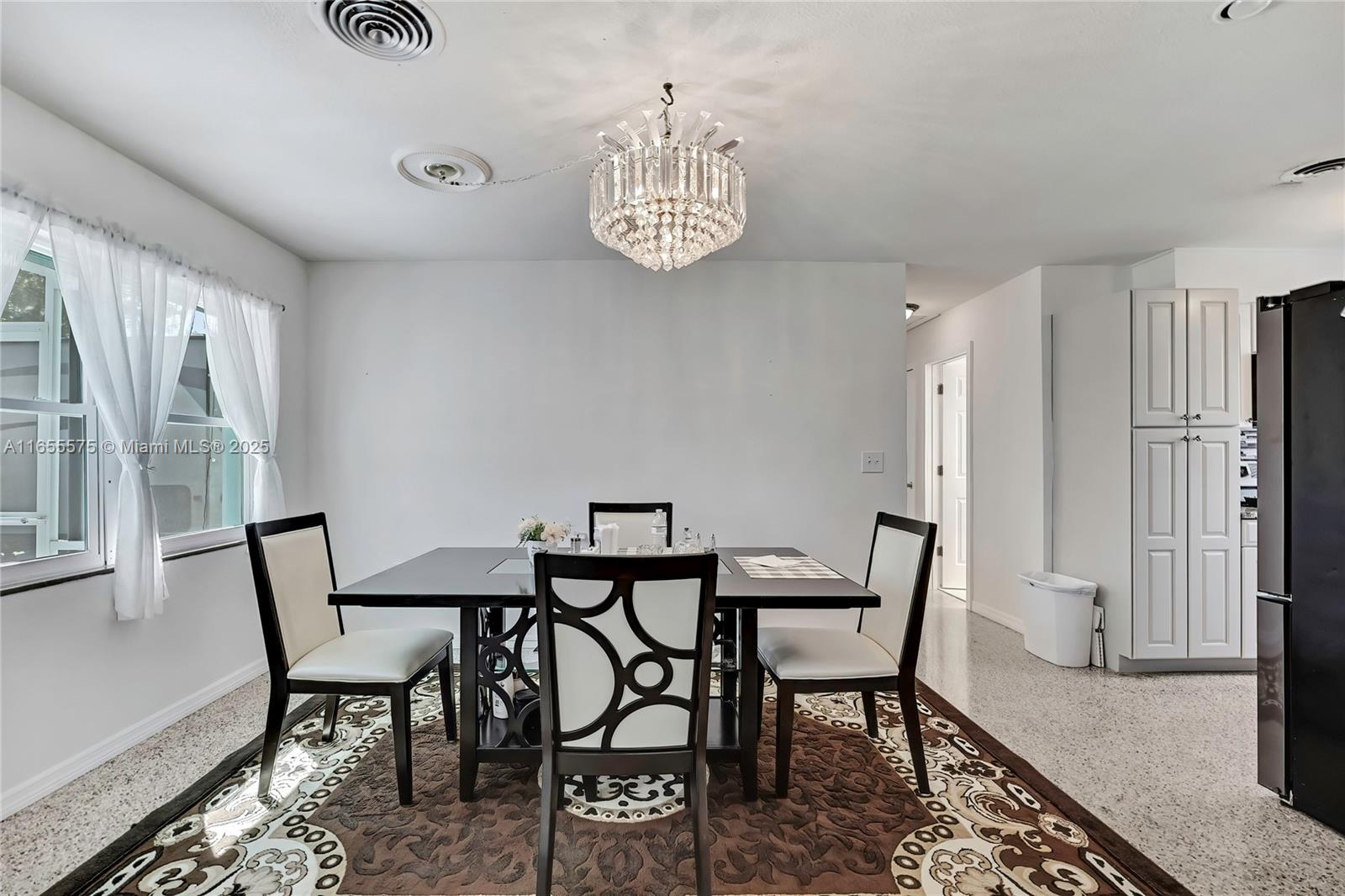 Paradise Country Club - Residential