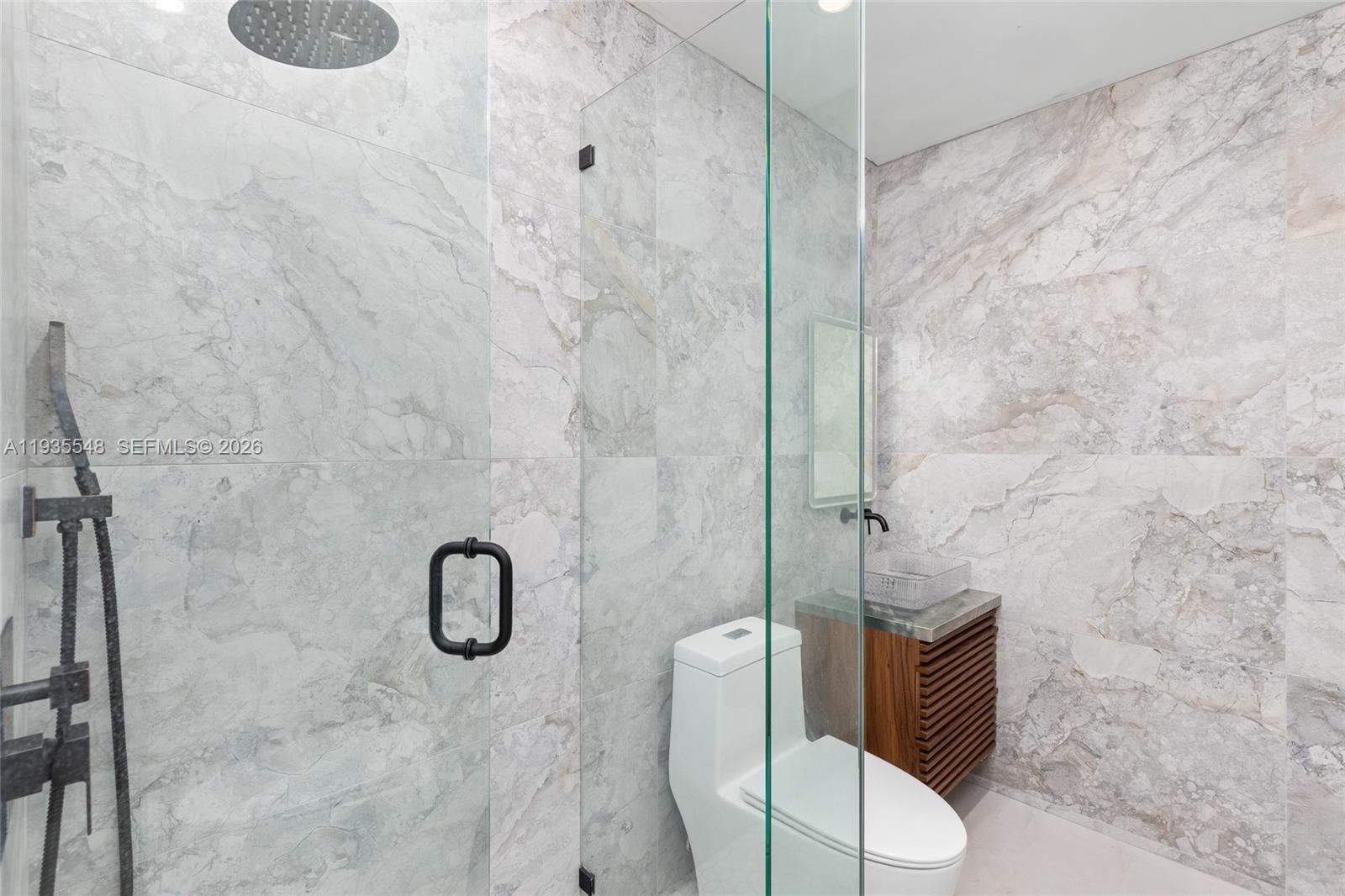 GREYKNOLL GOLF ESTS - Residential