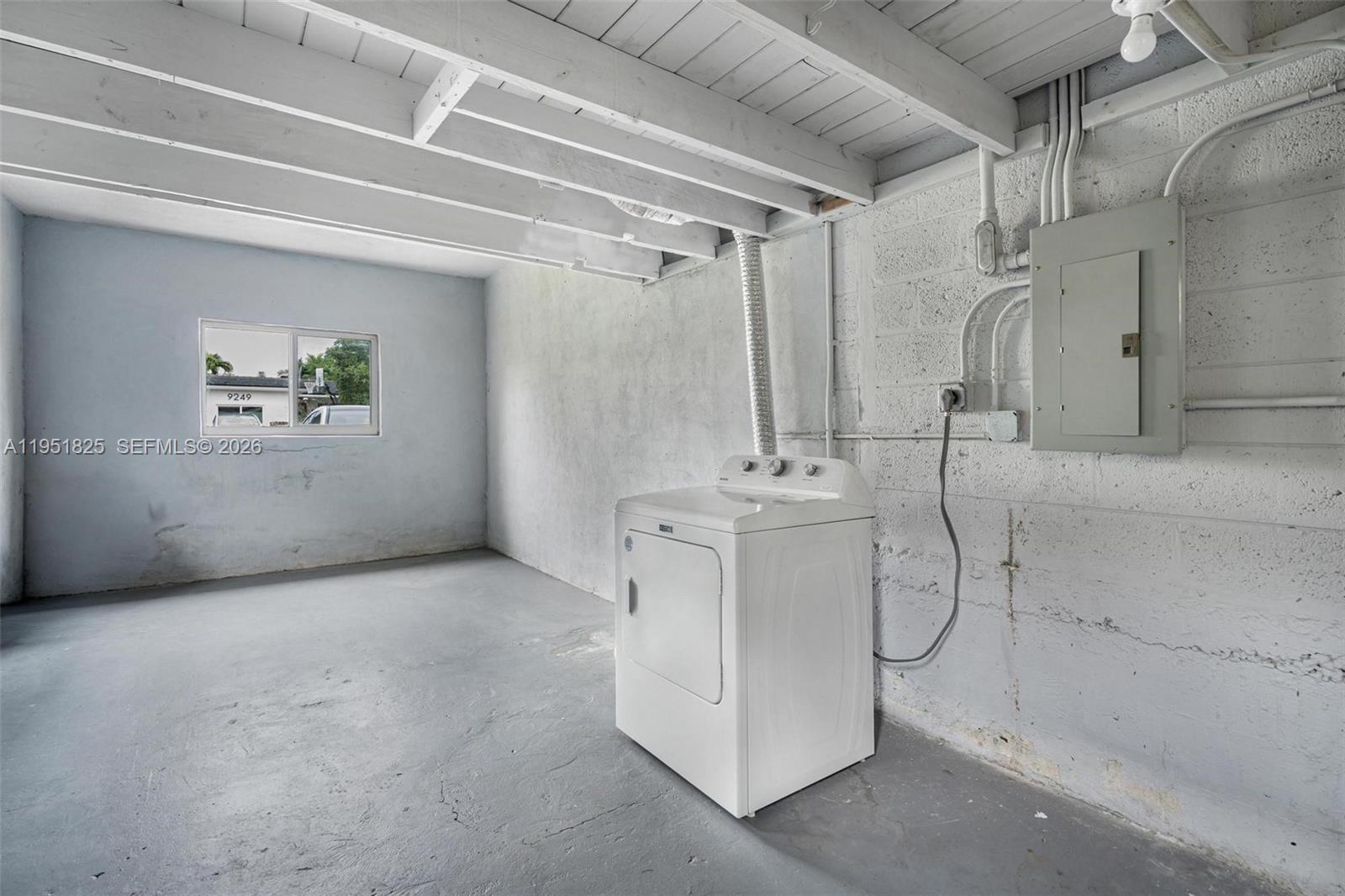 ALTOS DEL MAR NO 5 - Residential