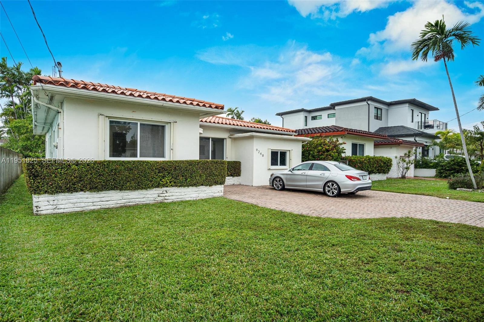 ALTOS DEL MAR NO 5 - Residential