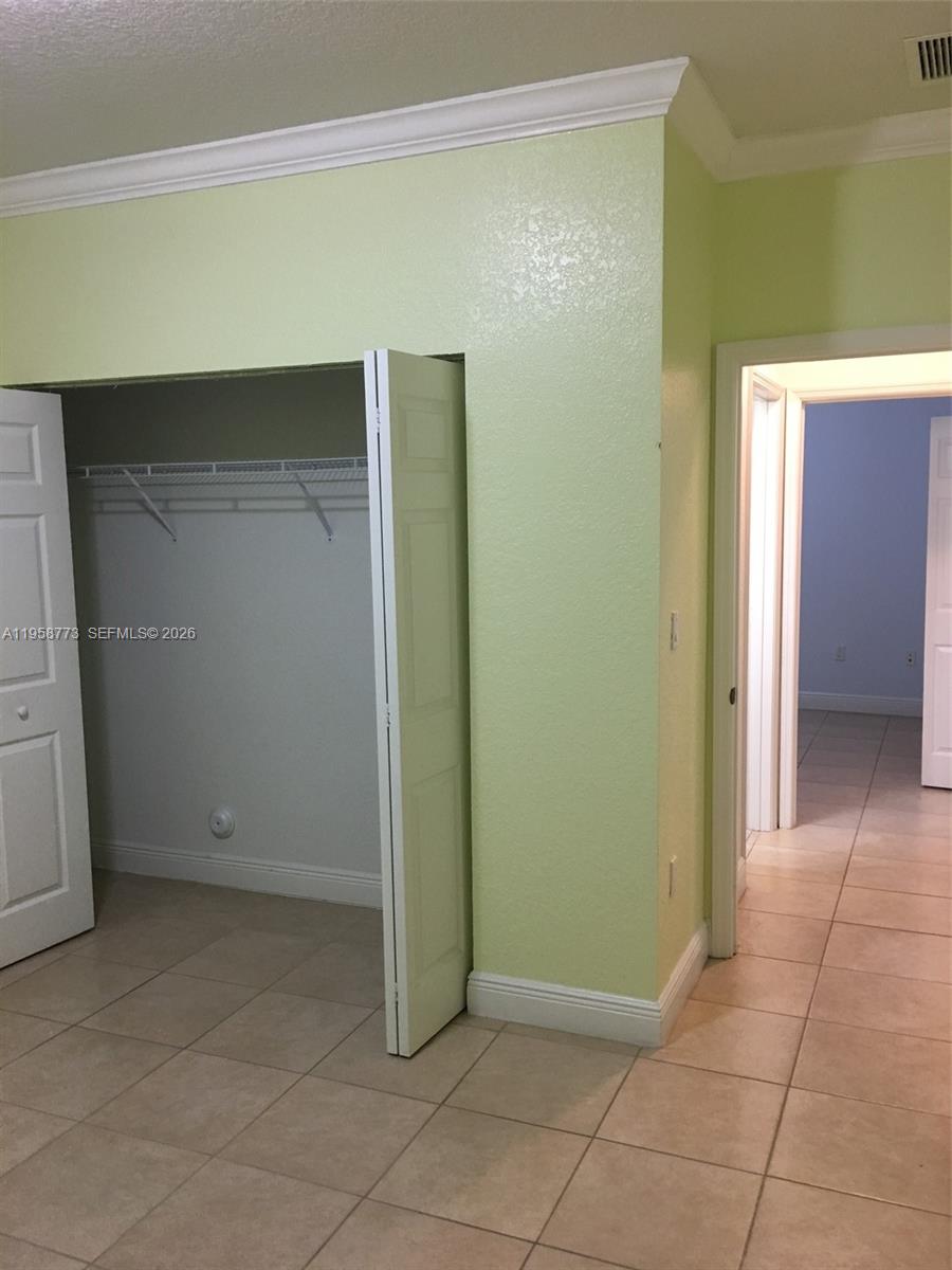 HILDAS ESTATES - Residential Lease