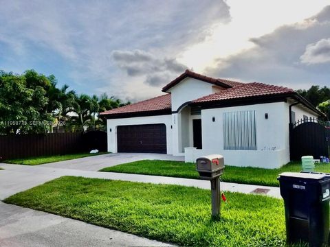 3344 SW 147th Pl Miami FL 33185