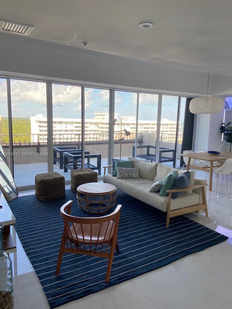 KEY COLONY NO 2 CONDO - Residential Lease