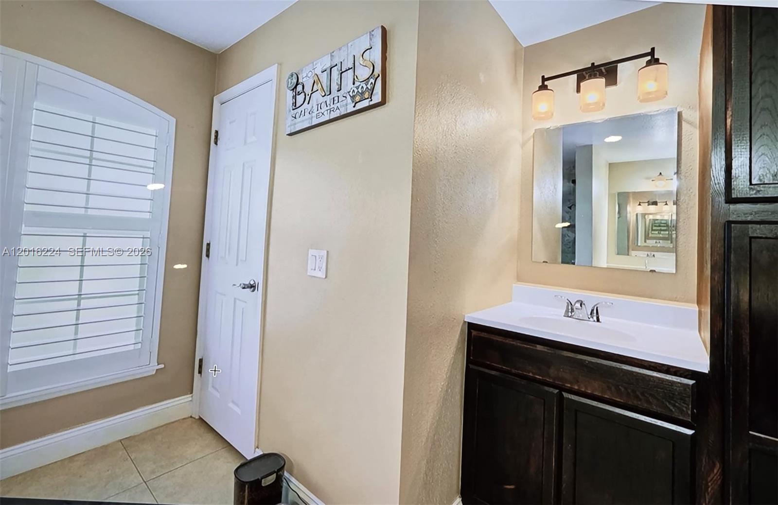 ASHLEY LAKES NORTH - Residential