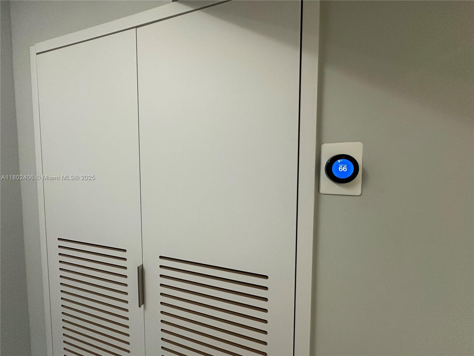 KENDALE LK TOWNHOUSE COND - Residential