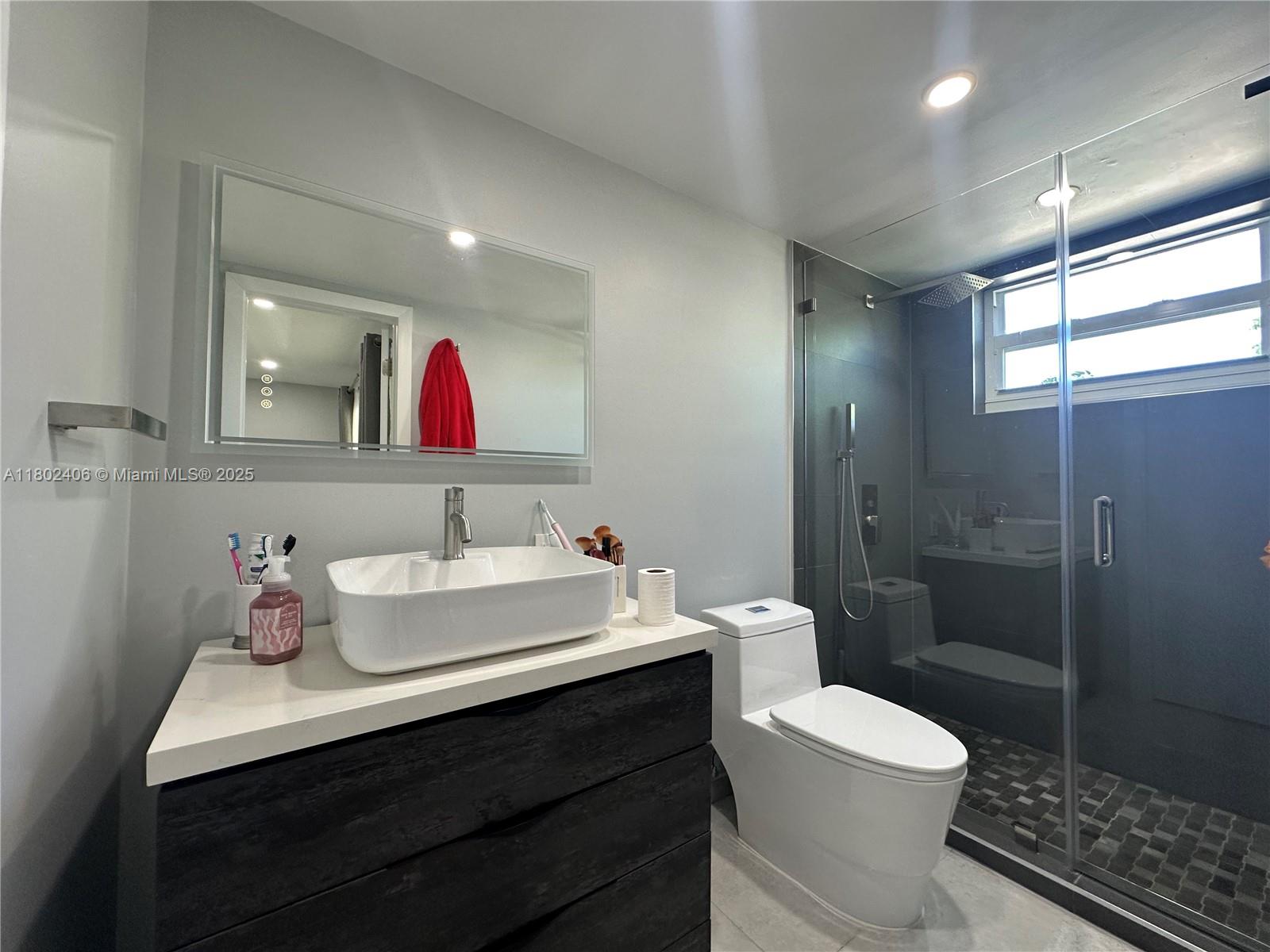 KENDALE LK TOWNHOUSE COND - Residential