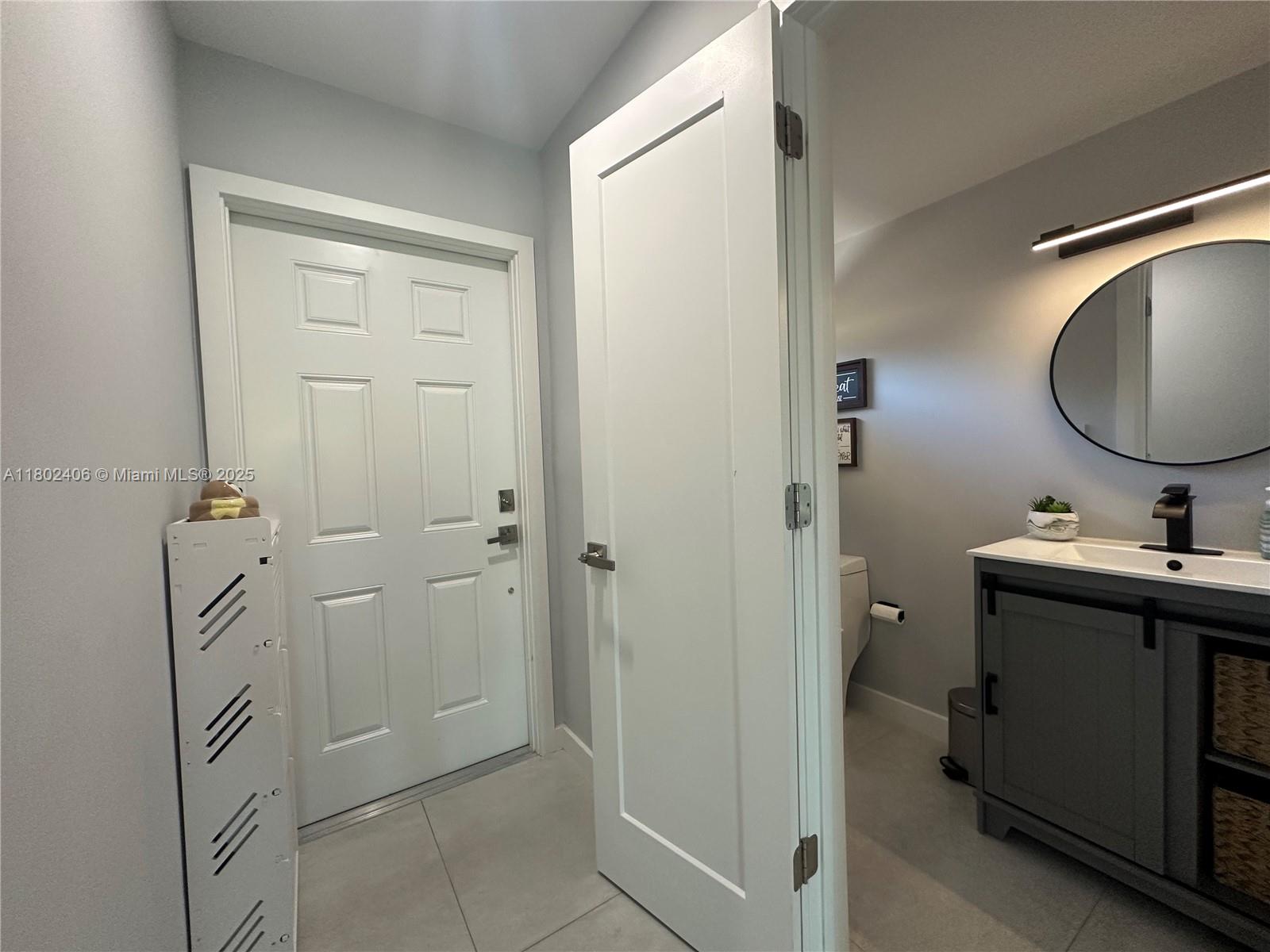 KENDALE LK TOWNHOUSE COND - Residential