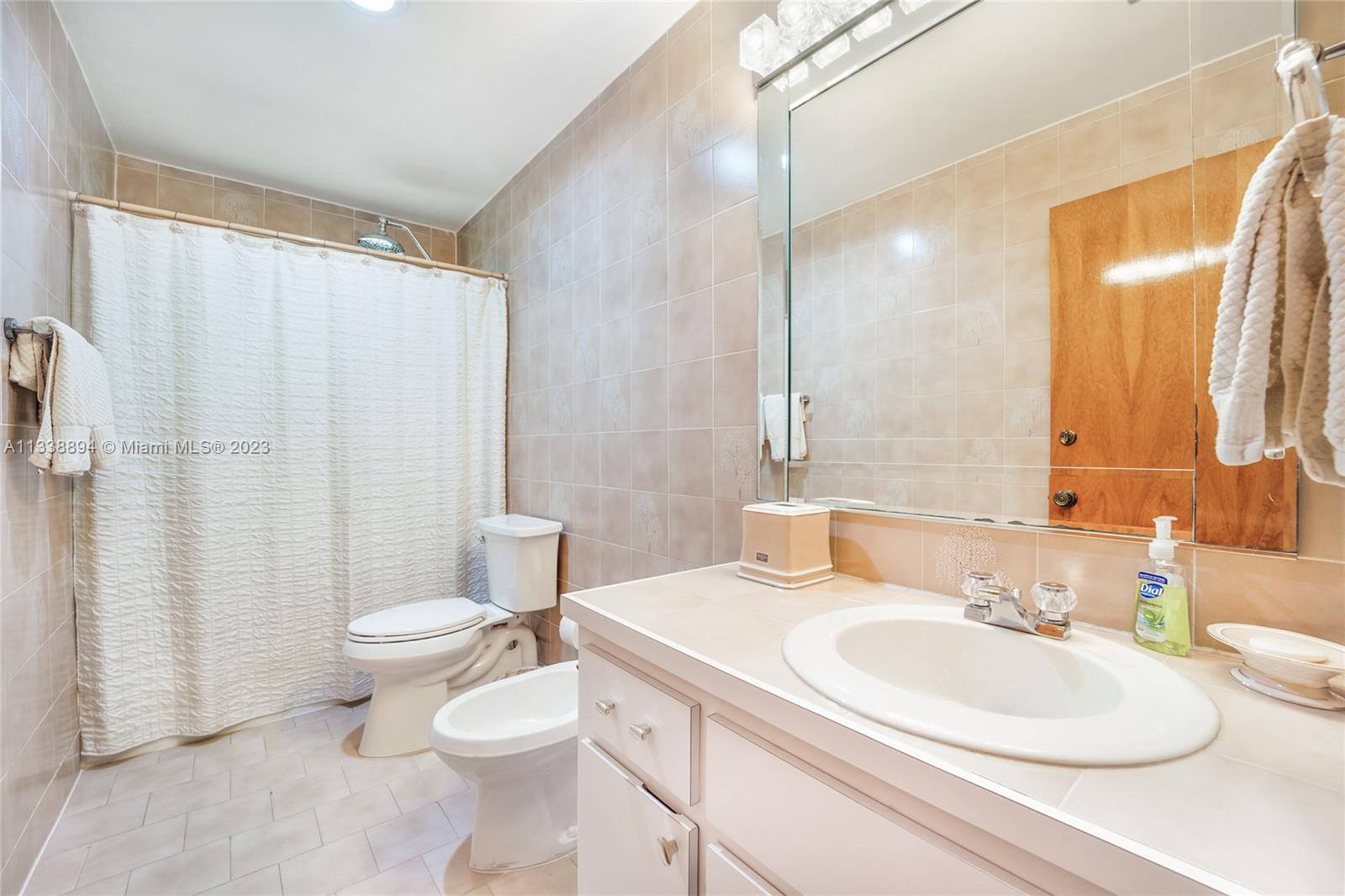 CAPE FLORIDA SUB SEC 3 - Residential