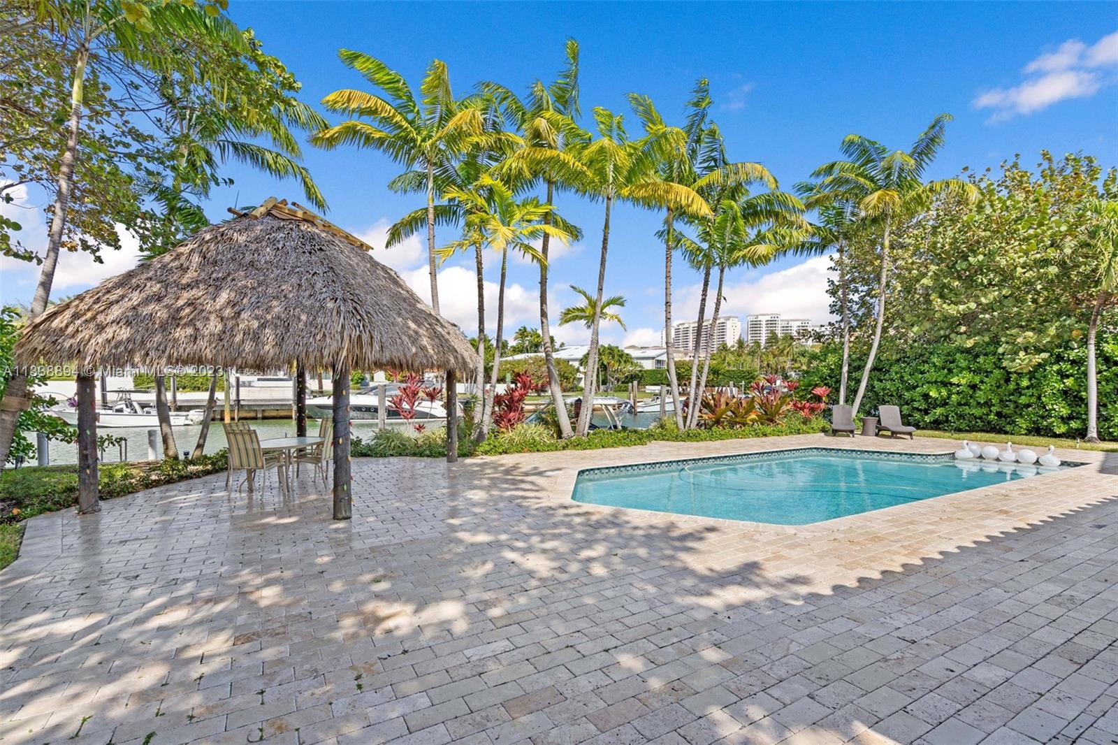 CAPE FLORIDA SUB SEC 3 - Residential