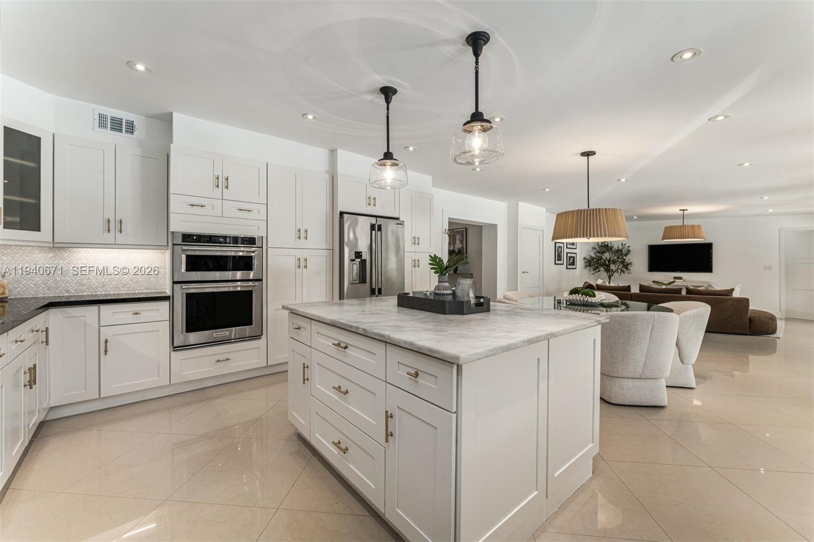 PINE TREE ESTATES - Residential