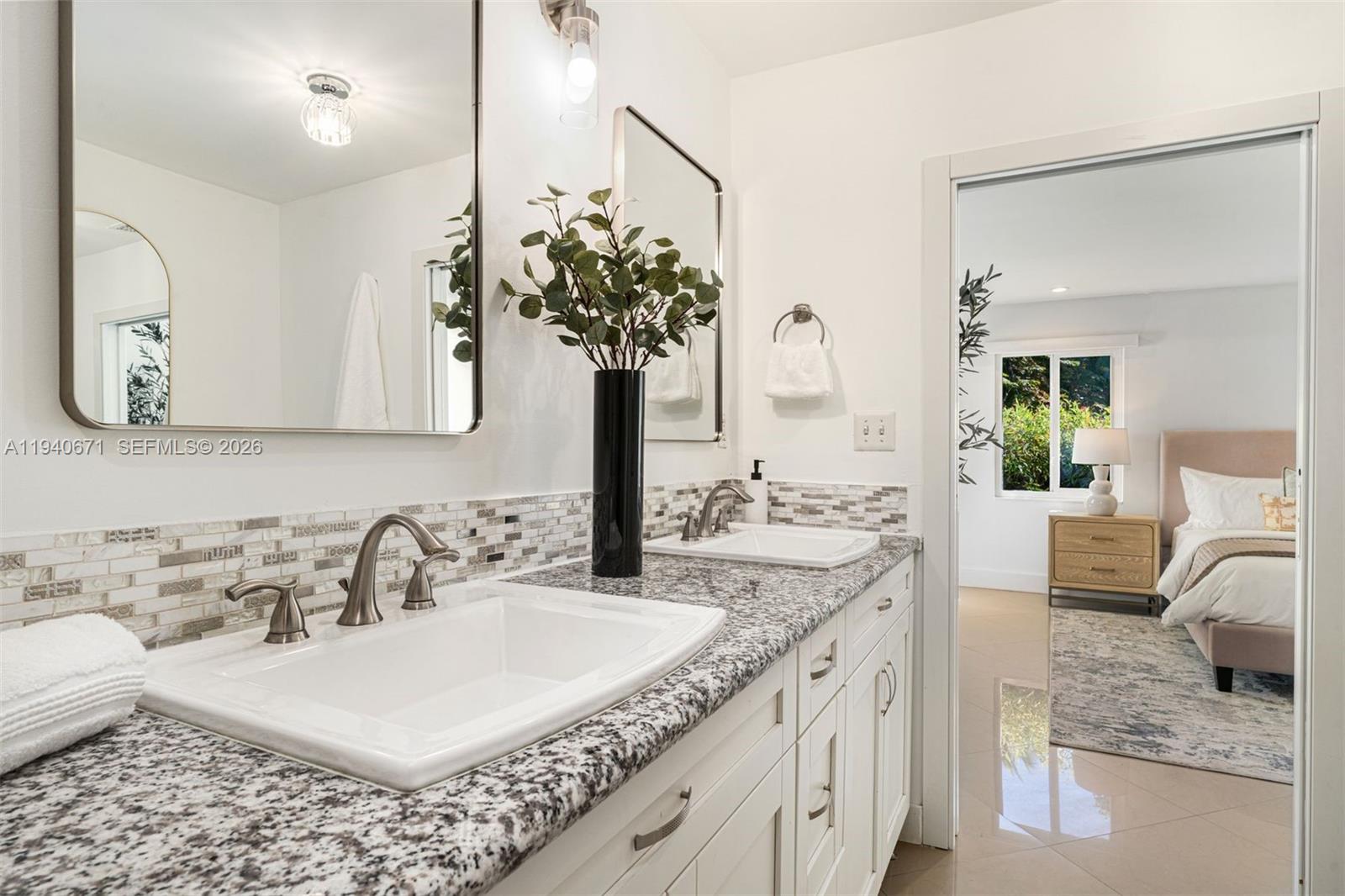 PINE TREE ESTATES - Residential