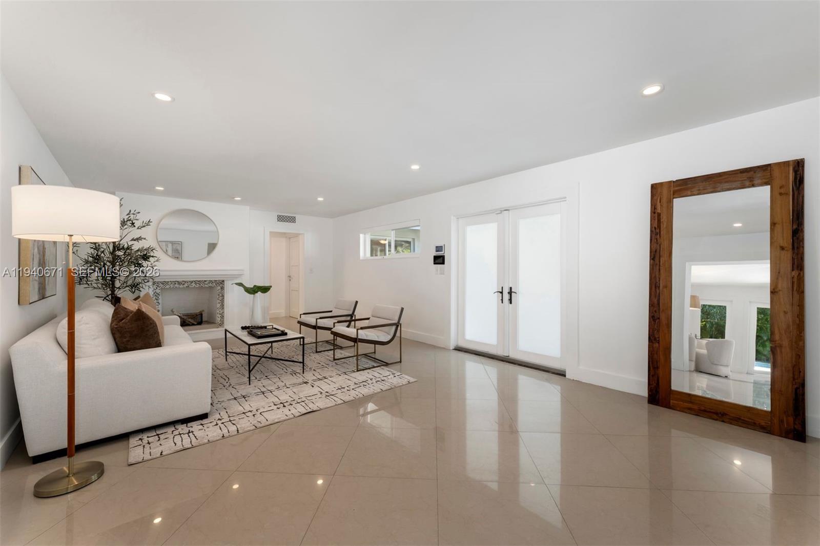 PINE TREE ESTATES - Residential