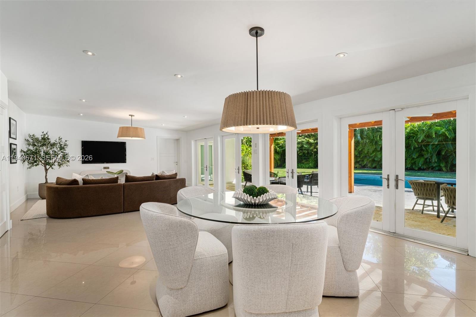 PINE TREE ESTATES - Residential