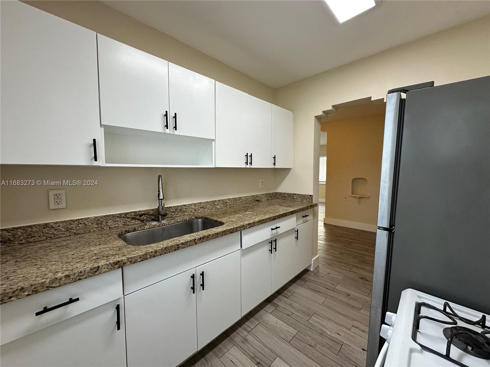 OCEANSIDE SEC ISLE OF NOR - Residential Lease
