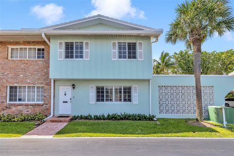 A home in Lauderdale By The Sea