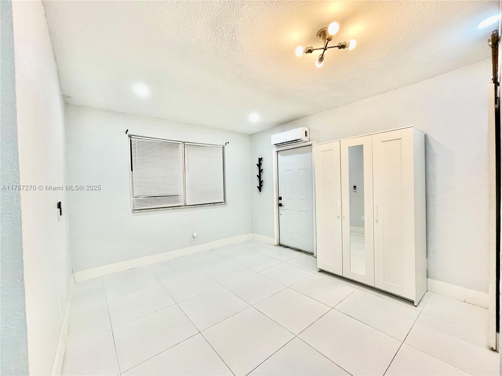 15915 NW 22nd Ave 1