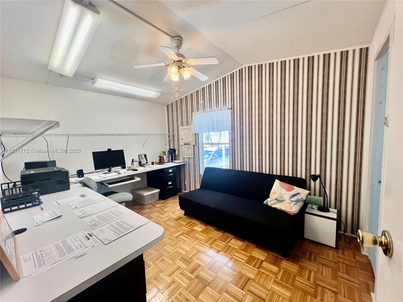 GATEWAY WEST CONDO - Residential