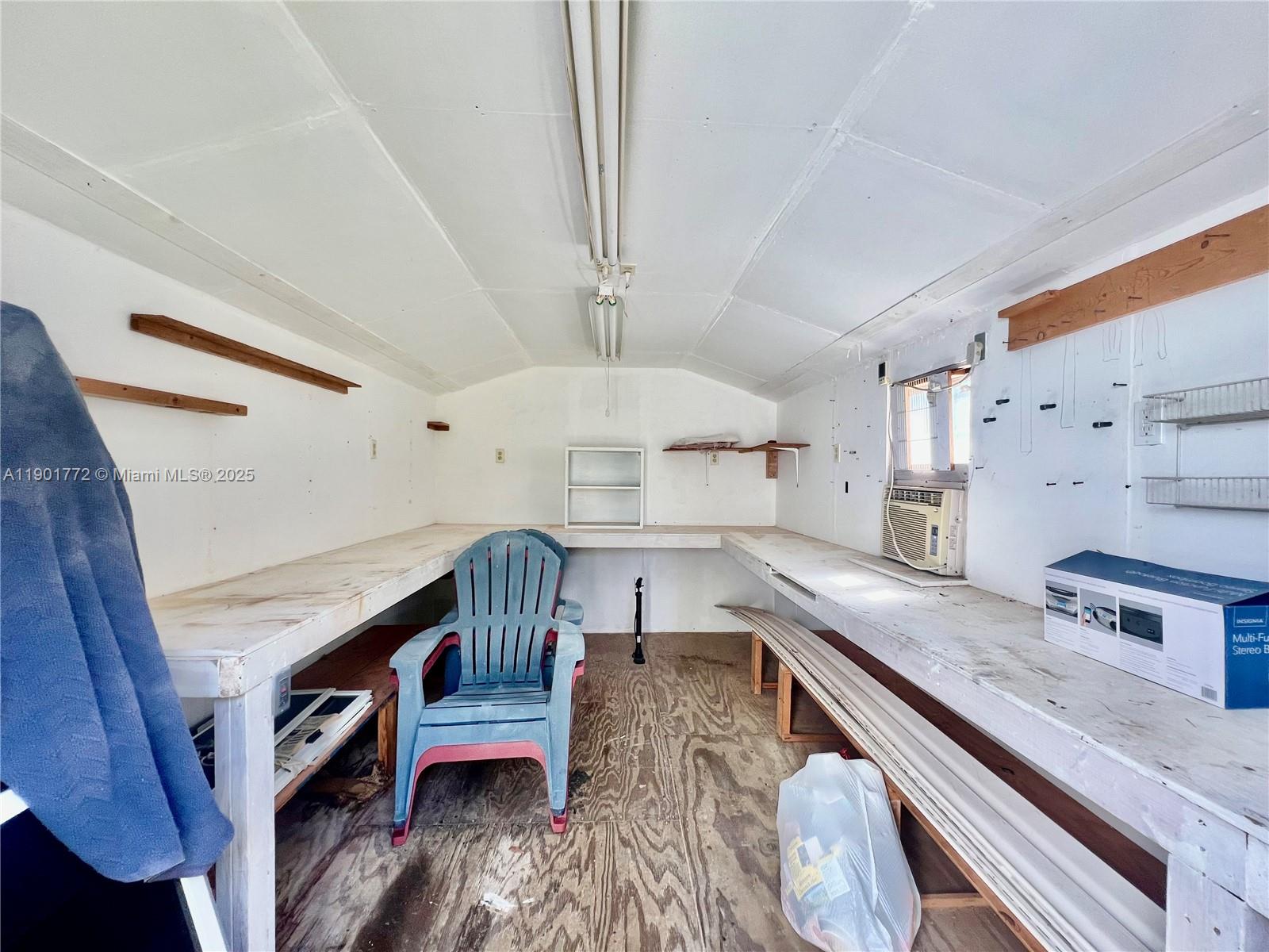 GATEWAY WEST CONDO - Residential