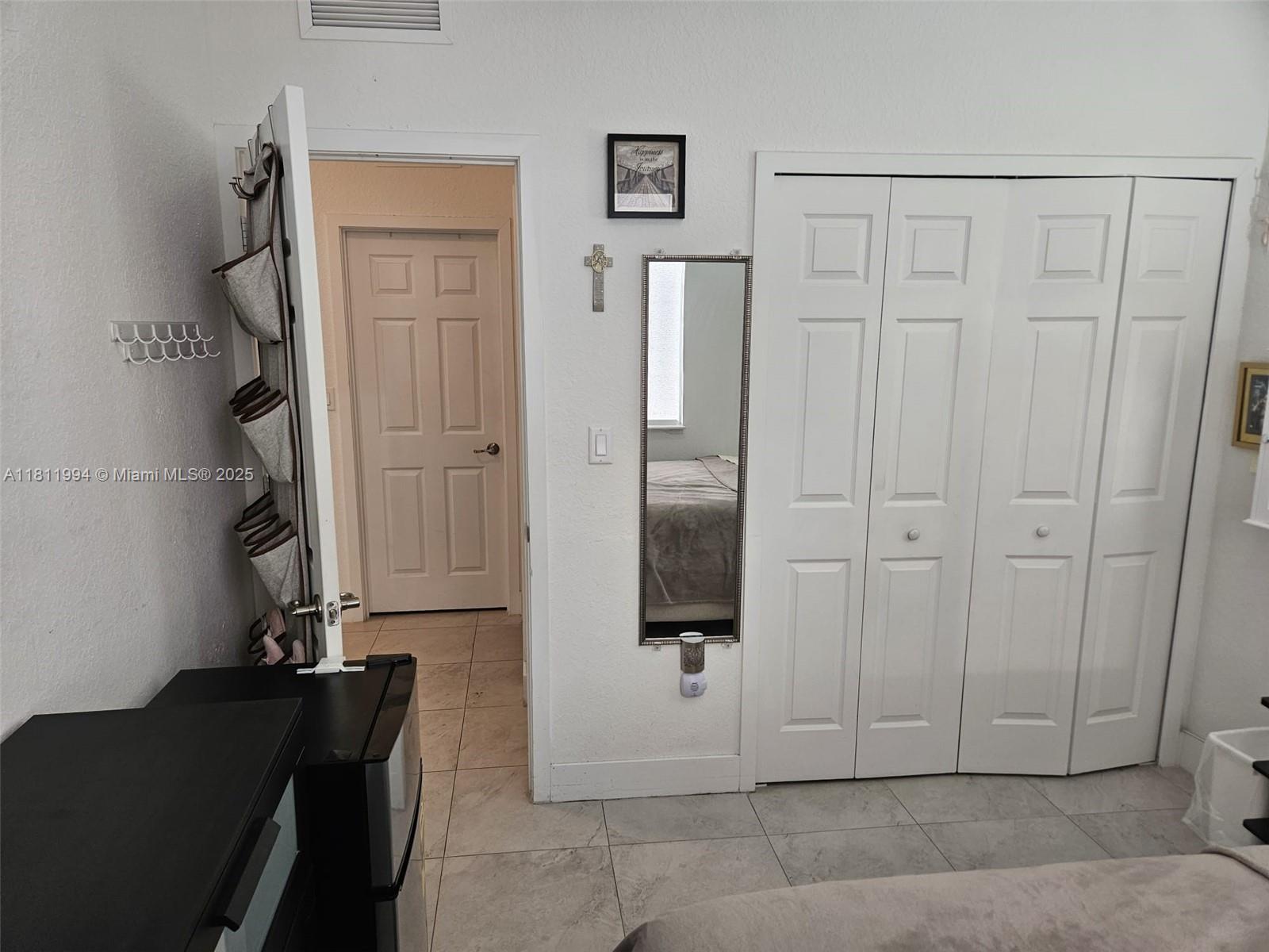 701 NW 127th Pl