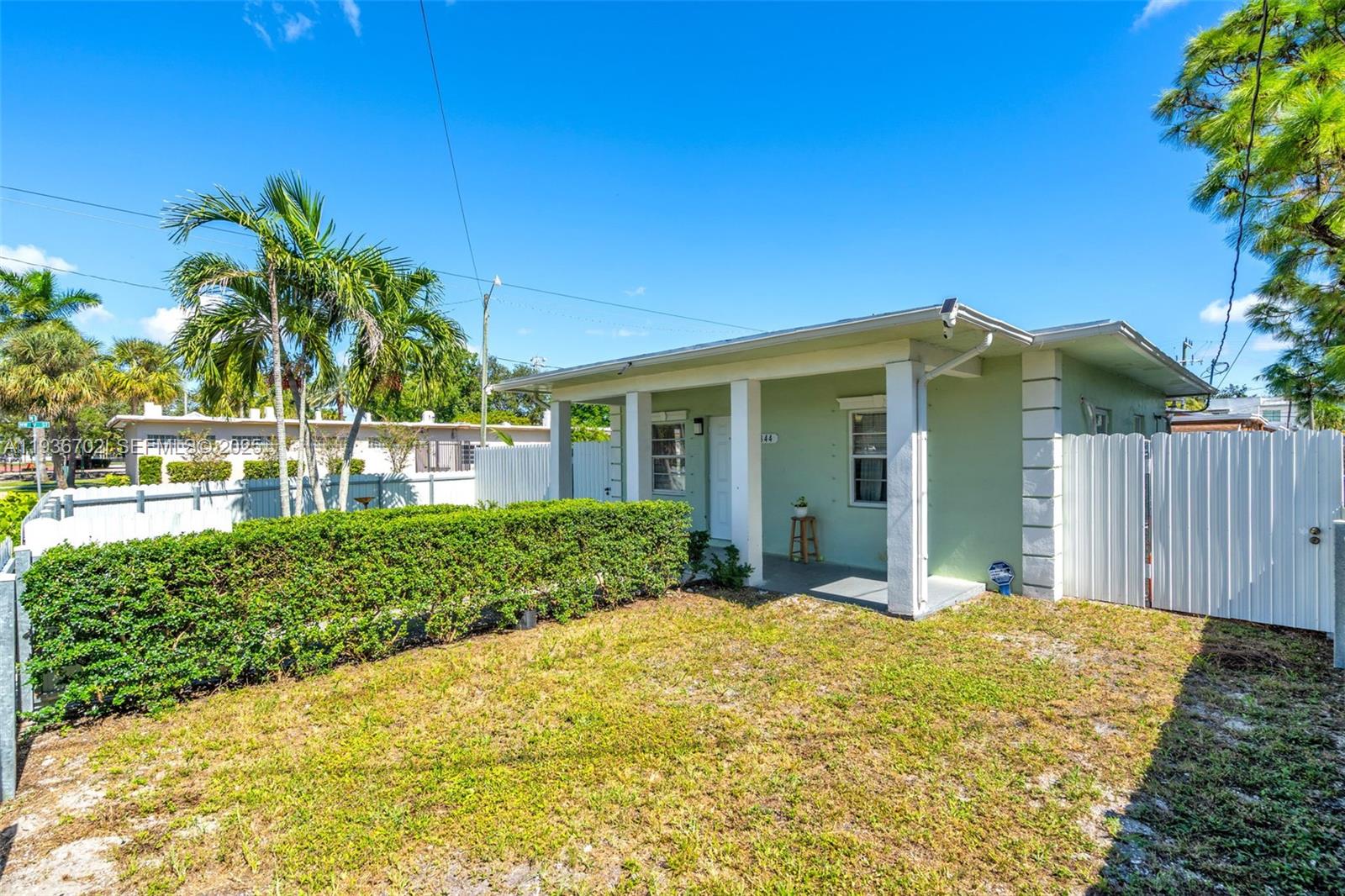 LINCOLN PARK THIRD ADD - Residential