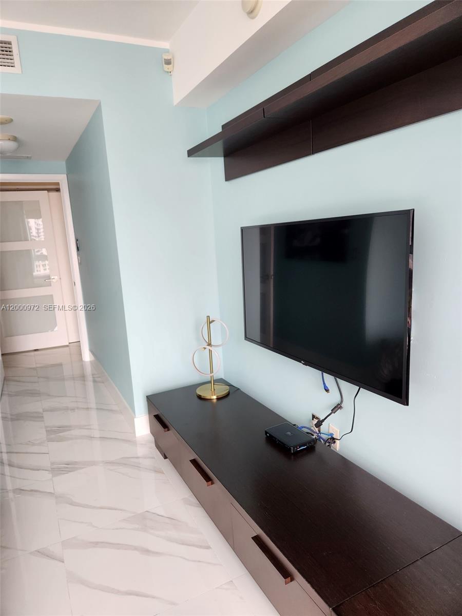 ONE MIAMI - Residential Lease