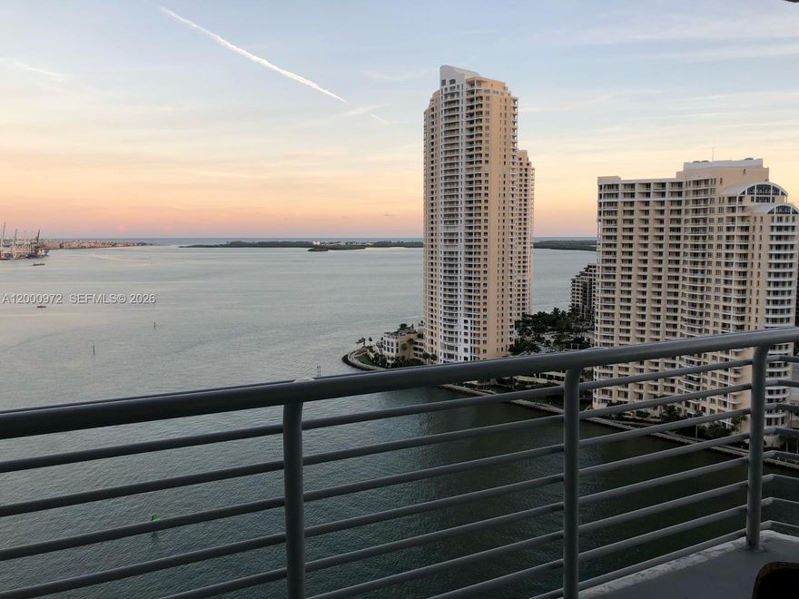 AVAILABLE JUNE 1, FURNISHED Spectacular Waterfront 3 bedrooms, two baths, Custom designer furniture, tile floor with direct views of Biscayne Bay, Miami River, ocean, and Brickell Skyline. Located on the 25th floor are Italian kitchen cabinets with granite and marble bath countertops. The pool WILL OPEN SOON with party rooms, two gyms, a convenience store, 24/7 security, and valet service. Centrally located Whole Foods, CVS, restaurants, Banks, FedEx, USPS, 4 & 5-star Hotels, Bayfront Park, Bayside, AA Arena, minutes to Brickell, Citi Center, Sobe, Key Biscayne, Gables, Grove, Design District, and Airport. Enjoy the lifestyle,