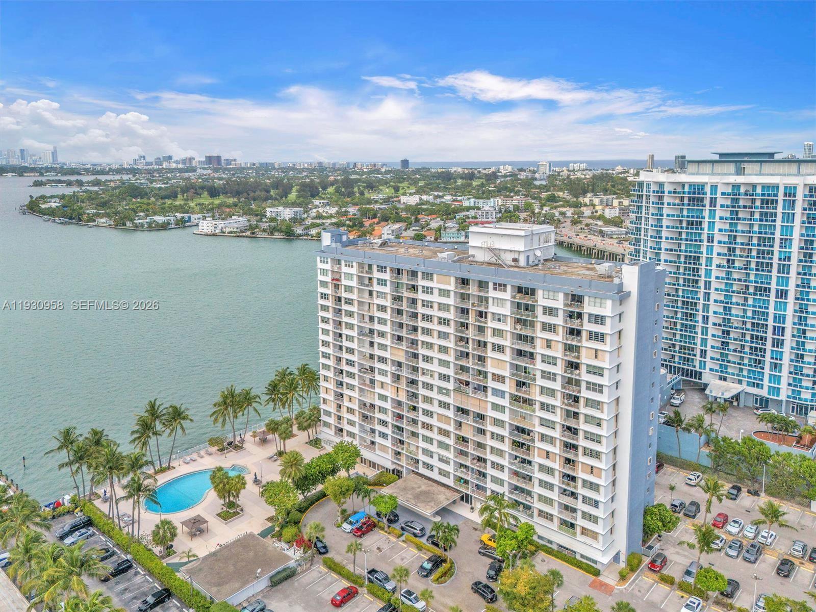 KENNEDY HOUSE CONDO - Residential