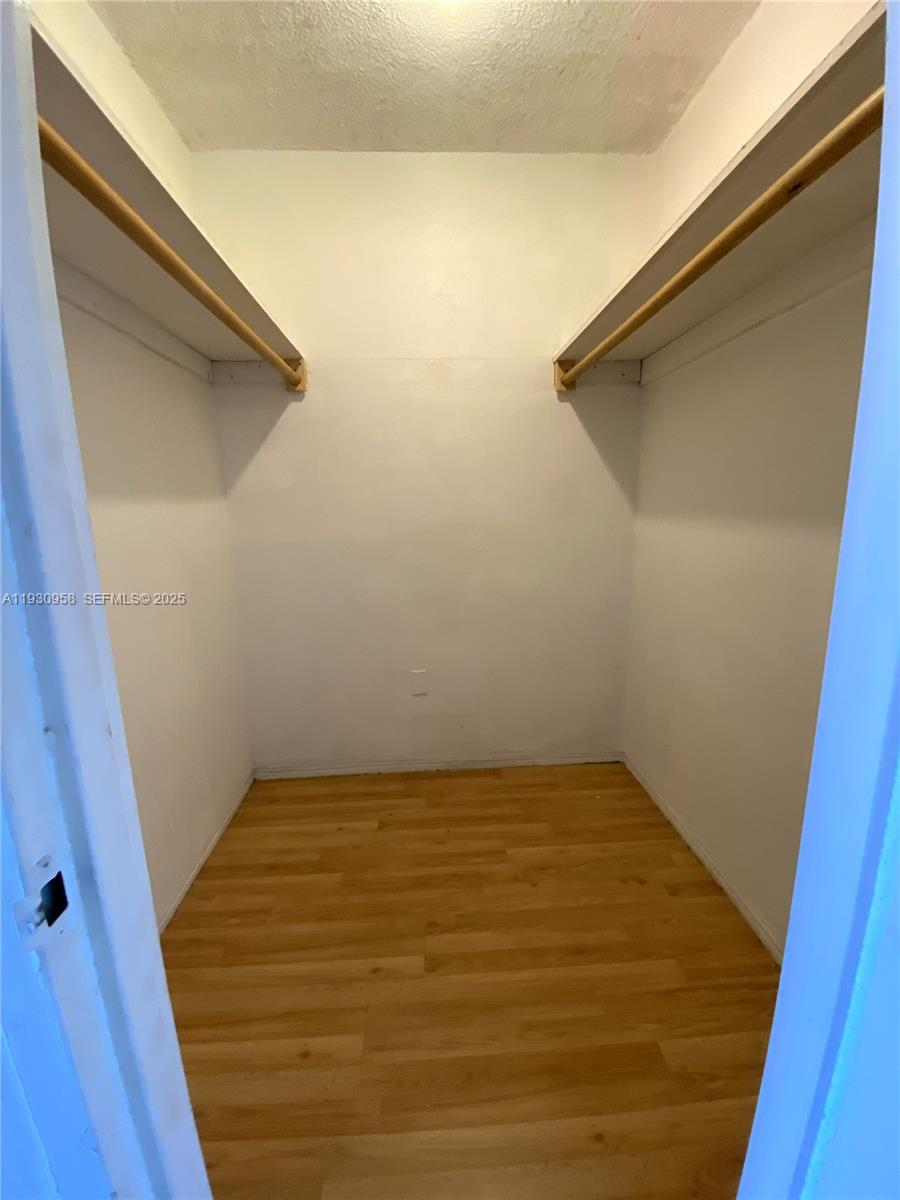 KENNEDY HOUSE CONDO - Residential