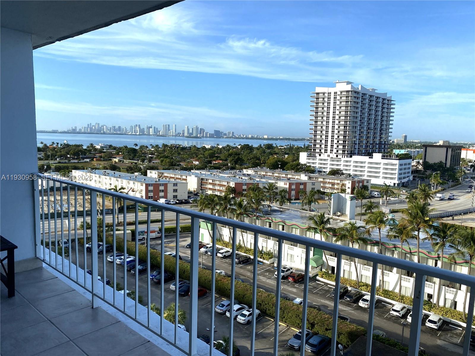 KENNEDY HOUSE CONDO - Residential