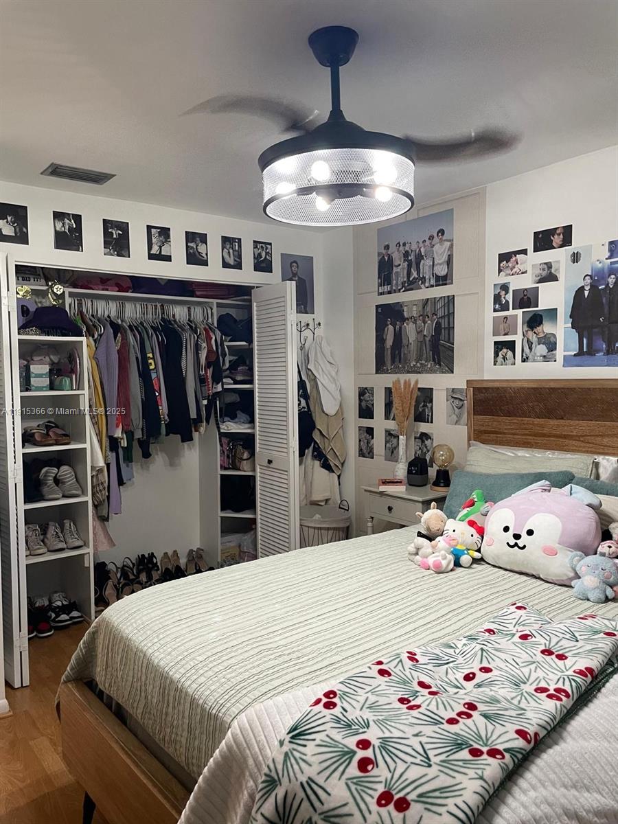 CALUSA POINT - Residential