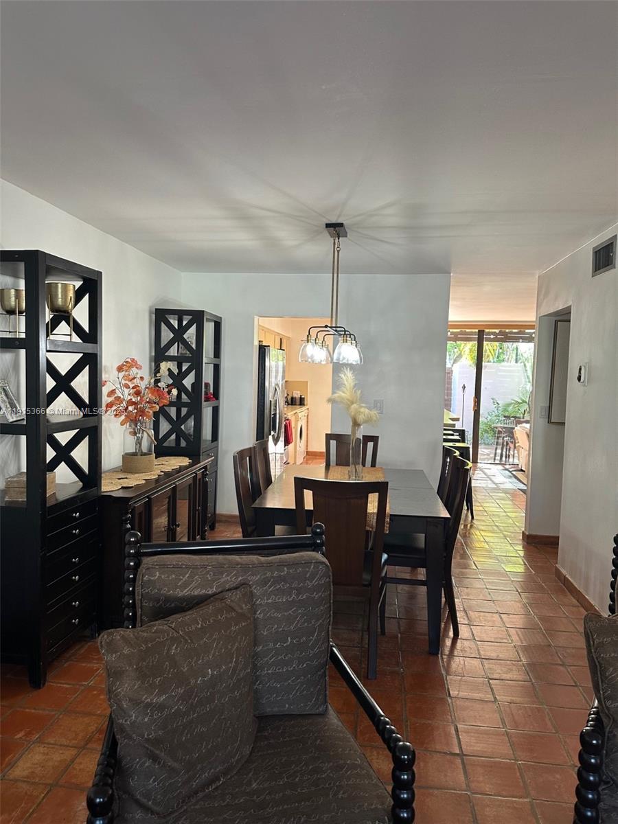 CALUSA POINT - Residential