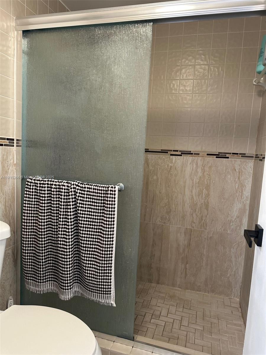 CALUSA POINT - Residential