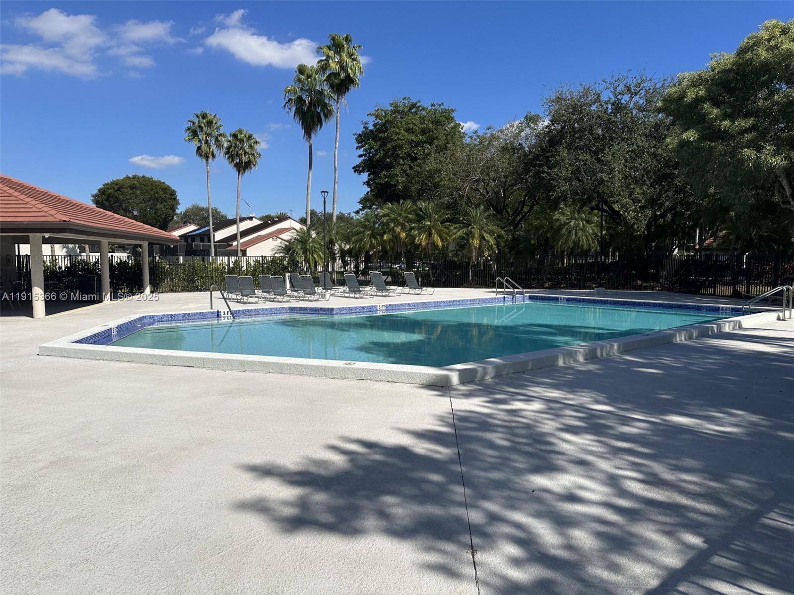 CALUSA POINT - Residential