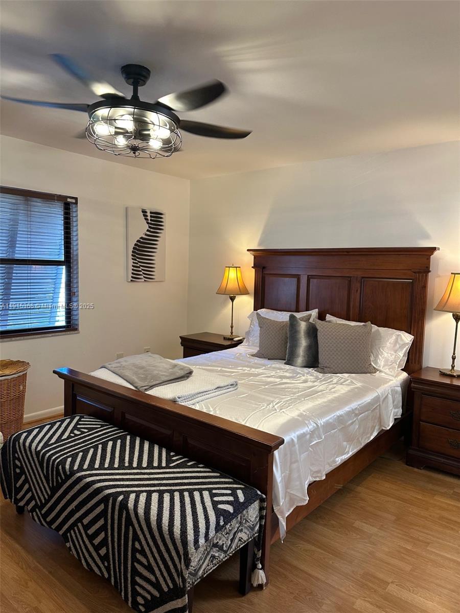 CALUSA POINT - Residential